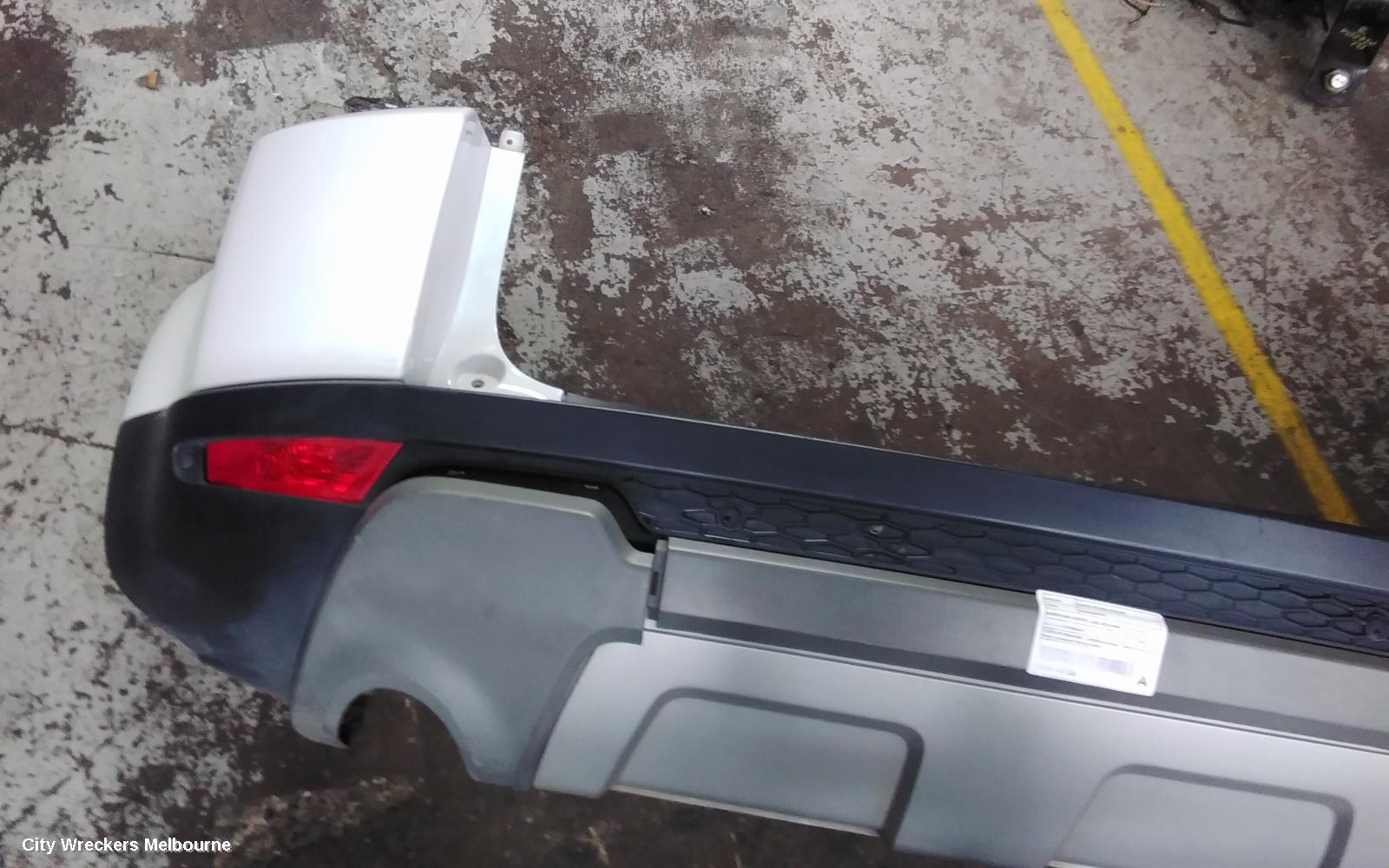 LAND ROVER RANGEROVER EVOQUE REAR BUMPER, BUMPER BAR (CENTRE), L538, BECKHAM, 11/2011 - 01/2019
