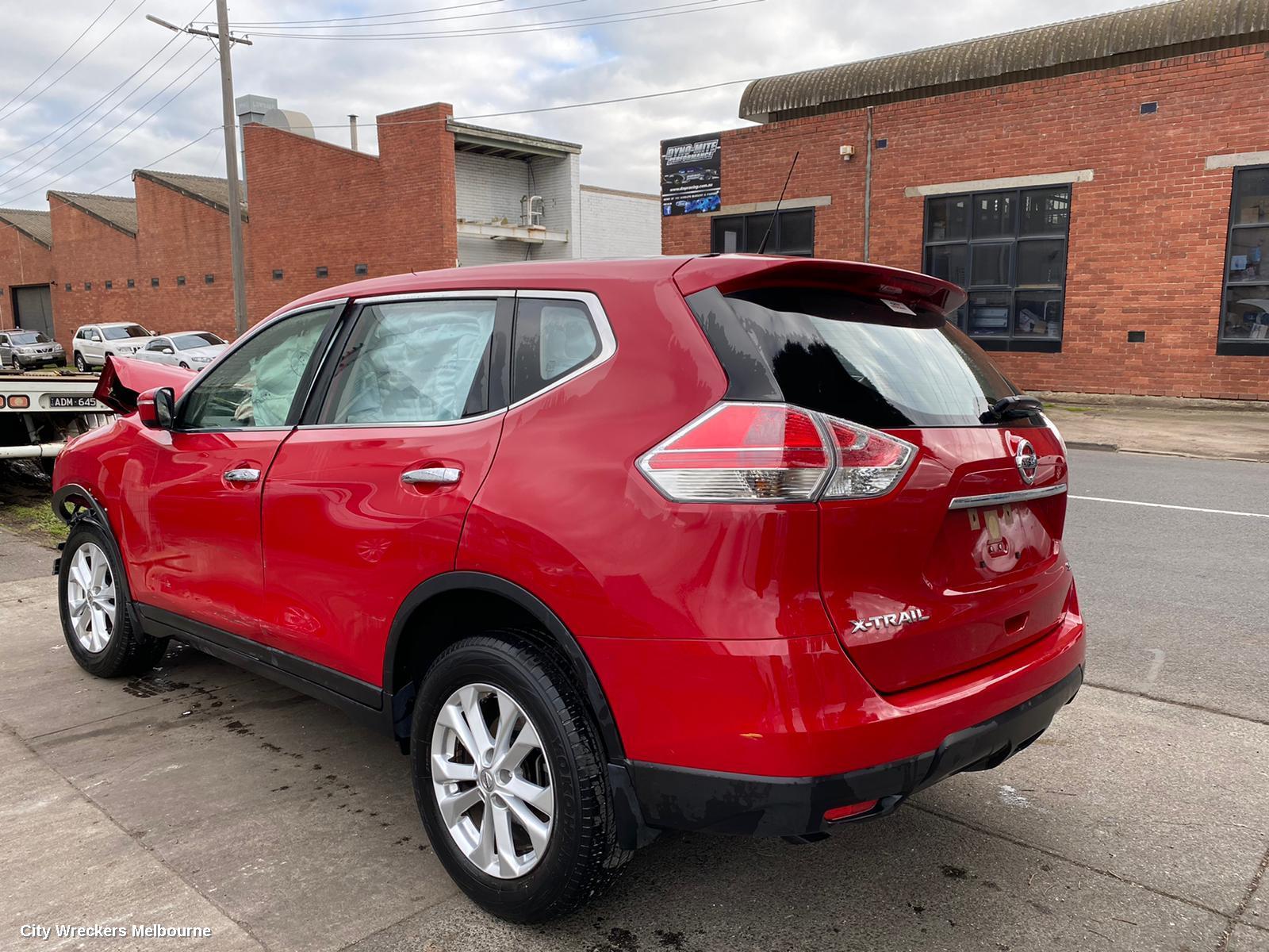 NISSAN XTRAIL LEFT FRONT DOOR WINDOW, T32, 02/2014 ONWARDS
