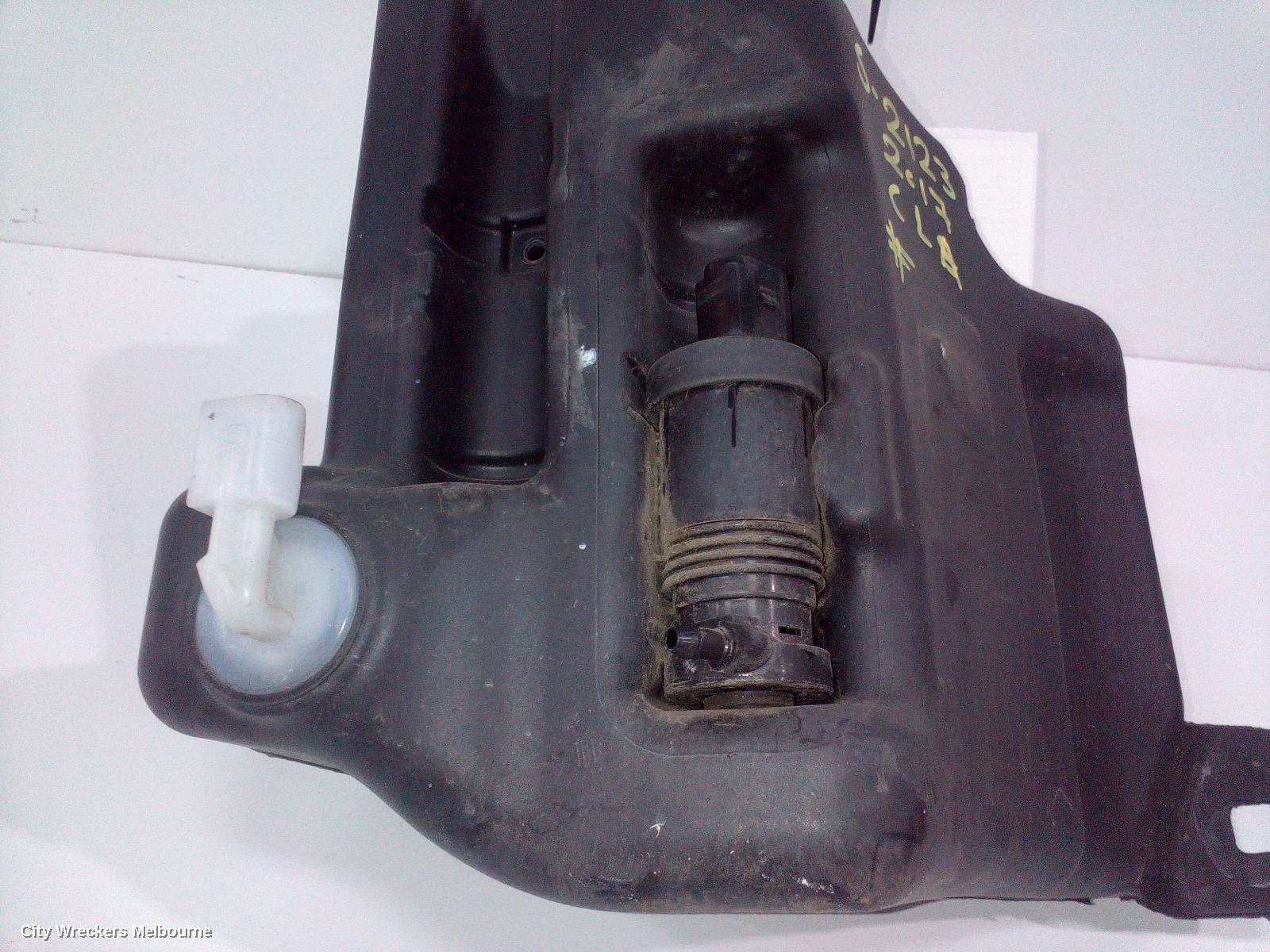 MERCEDES CLA CLASS WASHER BOTTLE, C117, NON H/LAMP WASHER TYPE, 10/2013 - 01/2019