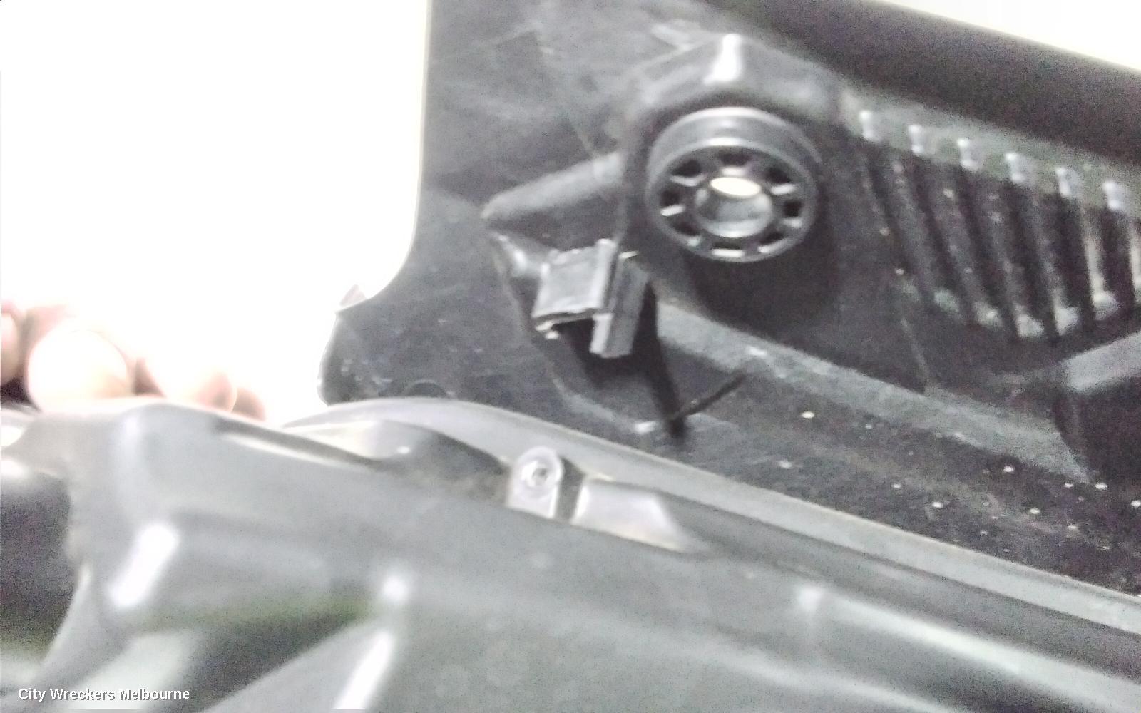 HYUNDAI TUCSON LEFT INDICATOR/FOG/SIDE, DAYTIME RUNNING LAMP, NON N LINE, NX4, 02/2021 - 01/2024