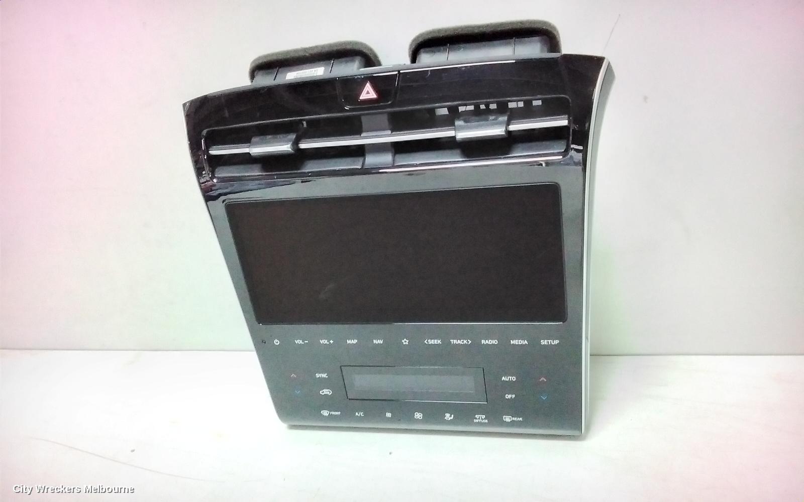 HYUNDAI TUCSON RADIO/CD/DVD/SAT/TV, FRONT DISPLAY UNIT, TOUCH SCREEN, 10.25IN, W/ SAT NAV TYPE, NX4, 02/2021 ONWARDS