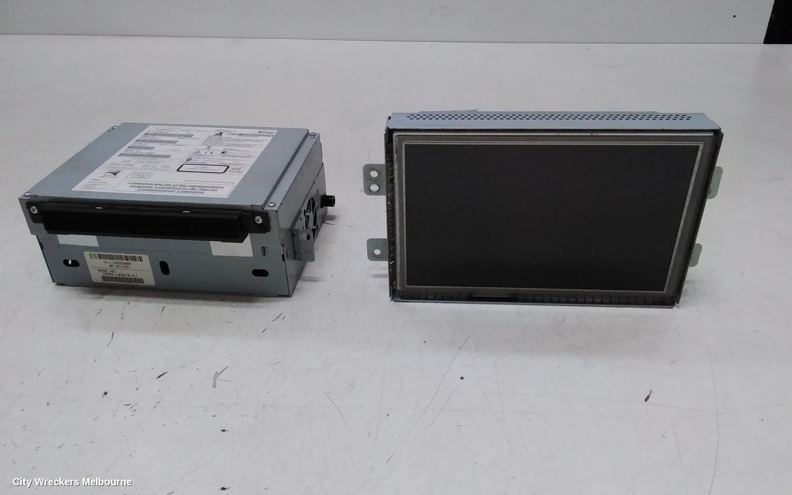 LAND ROVER RANGEROVER EVOQUE RADIO/CD/DVD/SAT/TV, HEAD UNIT/DRIVE, ANALOGUE AUDIO, NON SAT NAV, BASE LINE, L538, 11/2011 - 01/2019