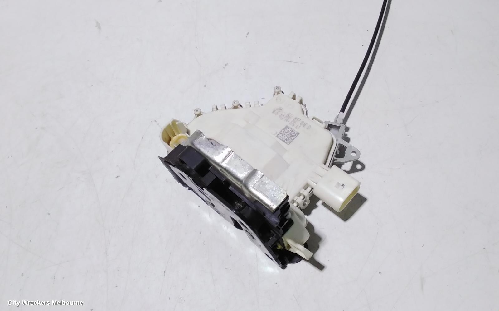 AUDI A5 DOOR/BOOT/GATE LOCK, RIGHT FRONT DOOR LOCK, 8T, DUAL ROW (7 PIN), P/N 8J2837016C, 11/2009 - 11/2016