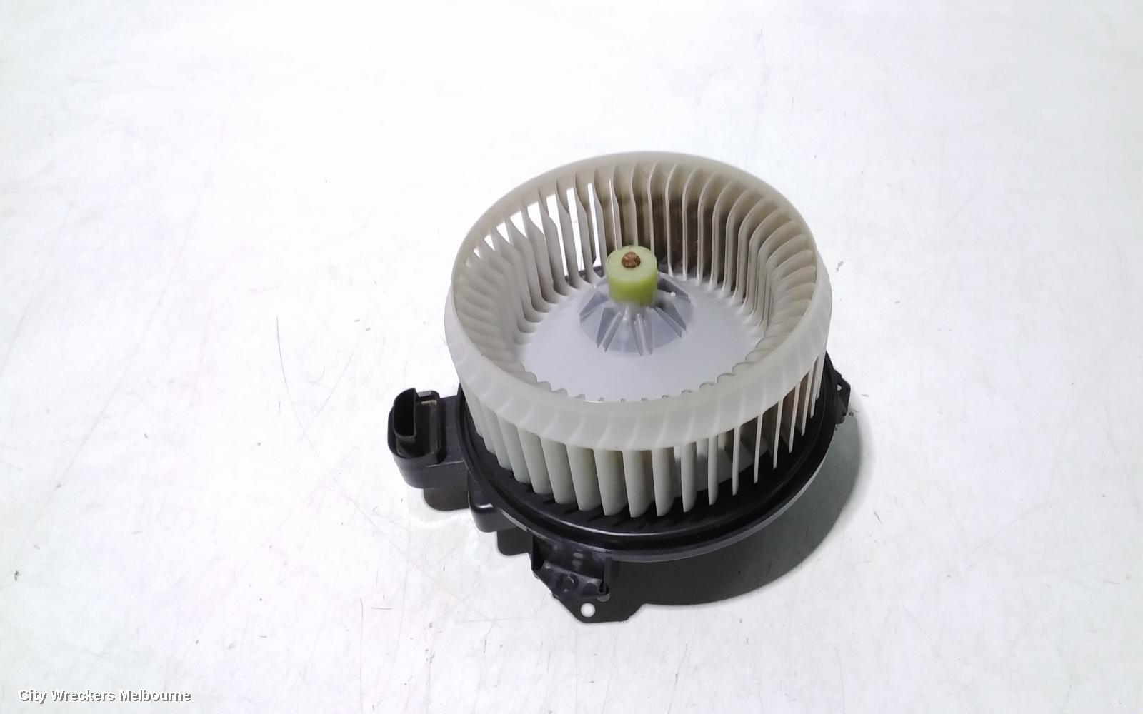 TOYOTA KLUGER HEATER FAN MOTOR, GSU40-GSU45, FRONT, 05/2007 - 02/2014
