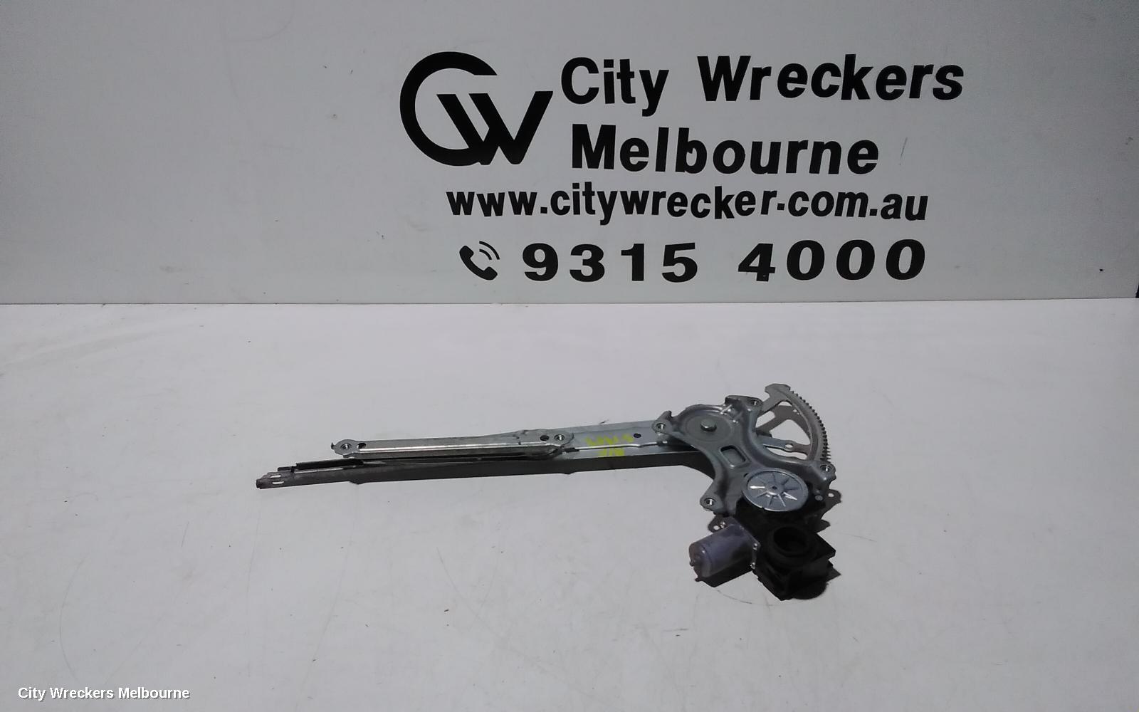 TOYOTA HIACE RIGHT FRONT WINDOW REG/MOTOR, DOOR REG ASSY (REG AND MOTOR), 300 SERIES, 04/2019 ONWARDS