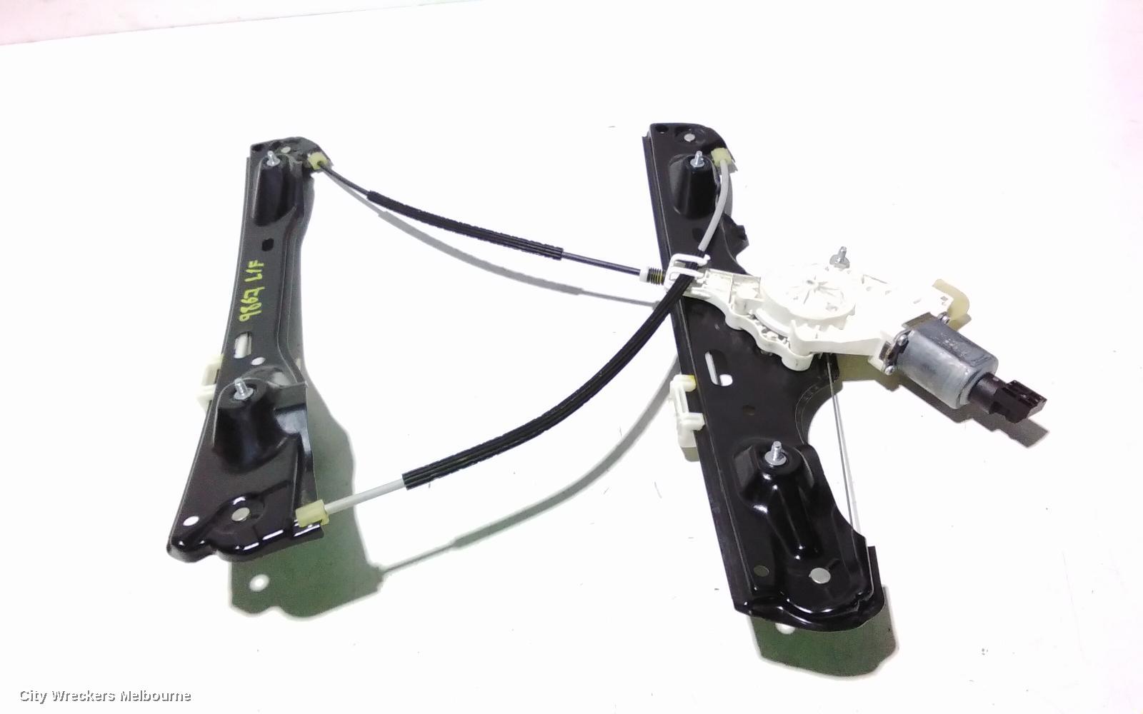 BMW X1 LEFT FRONT WINDOW REG/MOTOR, E84, 04/2010 - 07/2015