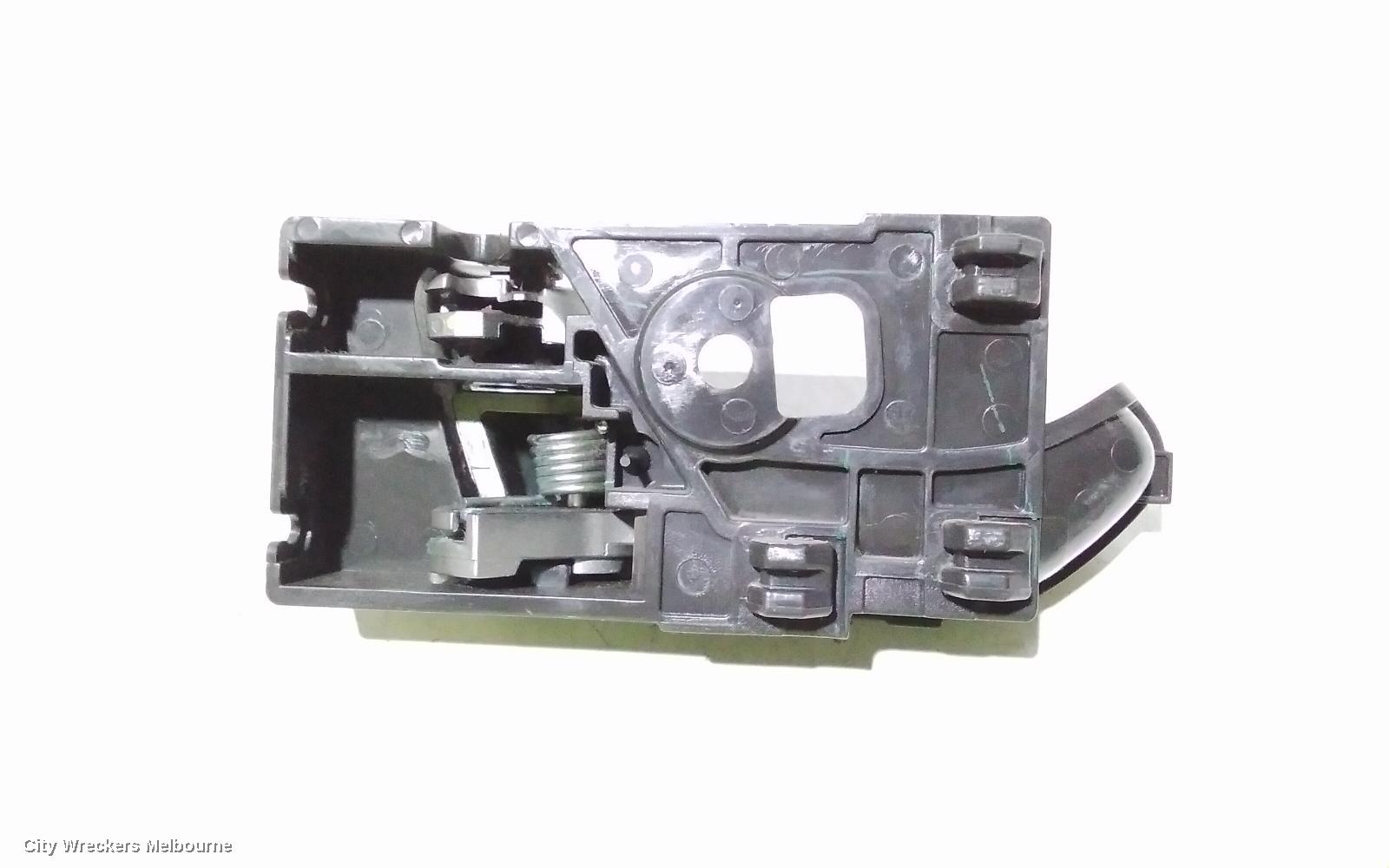 HOLDEN COLORADO DOOR HANDLE, INNER, RH REAR, BLACK, RG, 01/2012 - 12/2020