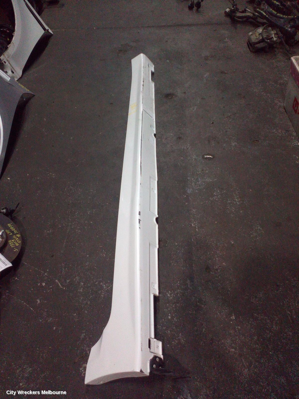KIA OPTIMA SIDE STEP/SKIRT, TF 11/2010 - 10/2015