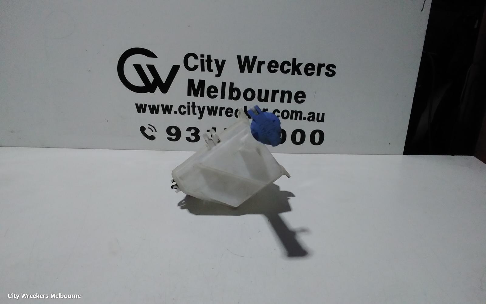 KIA OPTIMA WASHER BOTTLE, TF, SI, NON H/LAMP WASHER TYPE, 10/2013 - 10/2015