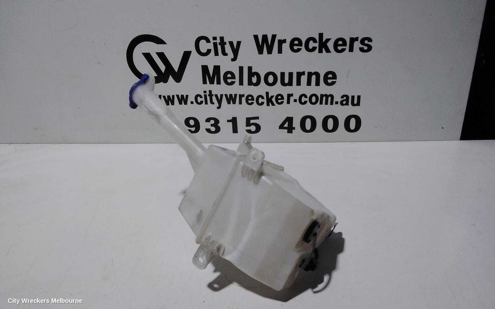 KIA OPTIMA WASHER BOTTLE, TF, SI, NON H/LAMP WASHER TYPE, 10/2013 - 10/2015
