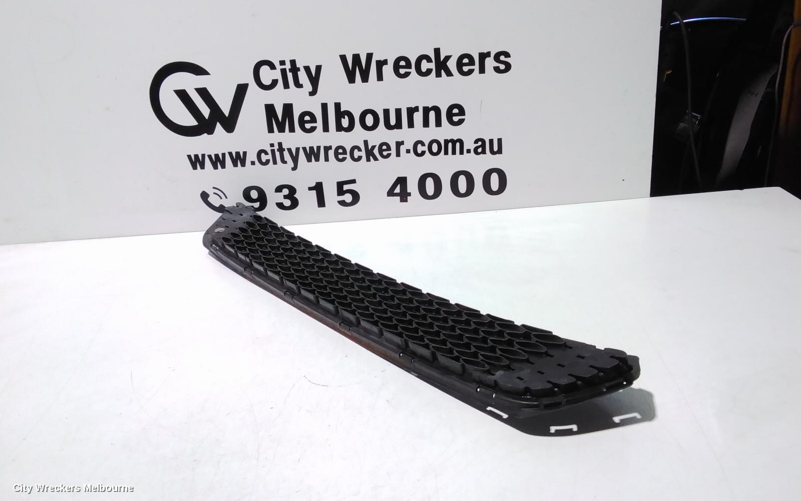KIA OPTIMA GRILLE, BUMPER GRILLE (CENTRE), TF, SI/SLI, 10/2013 - 10/2015