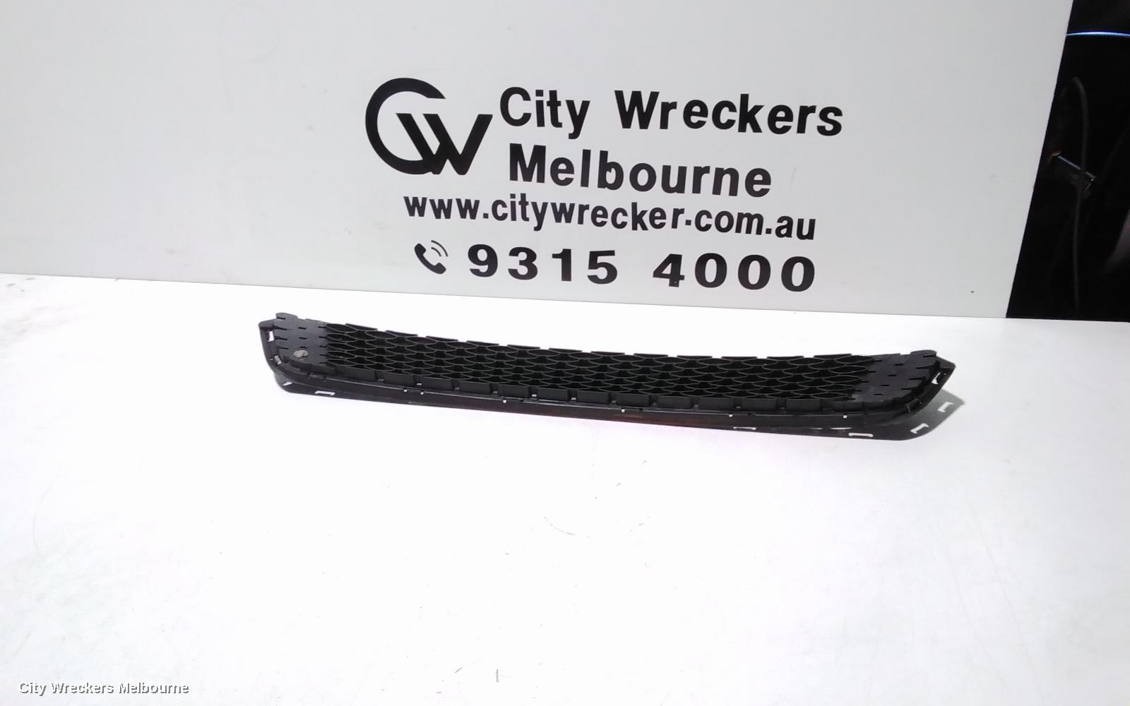KIA OPTIMA GRILLE, BUMPER GRILLE (CENTRE), TF, SI/SLI, 10/2013 - 10/2015