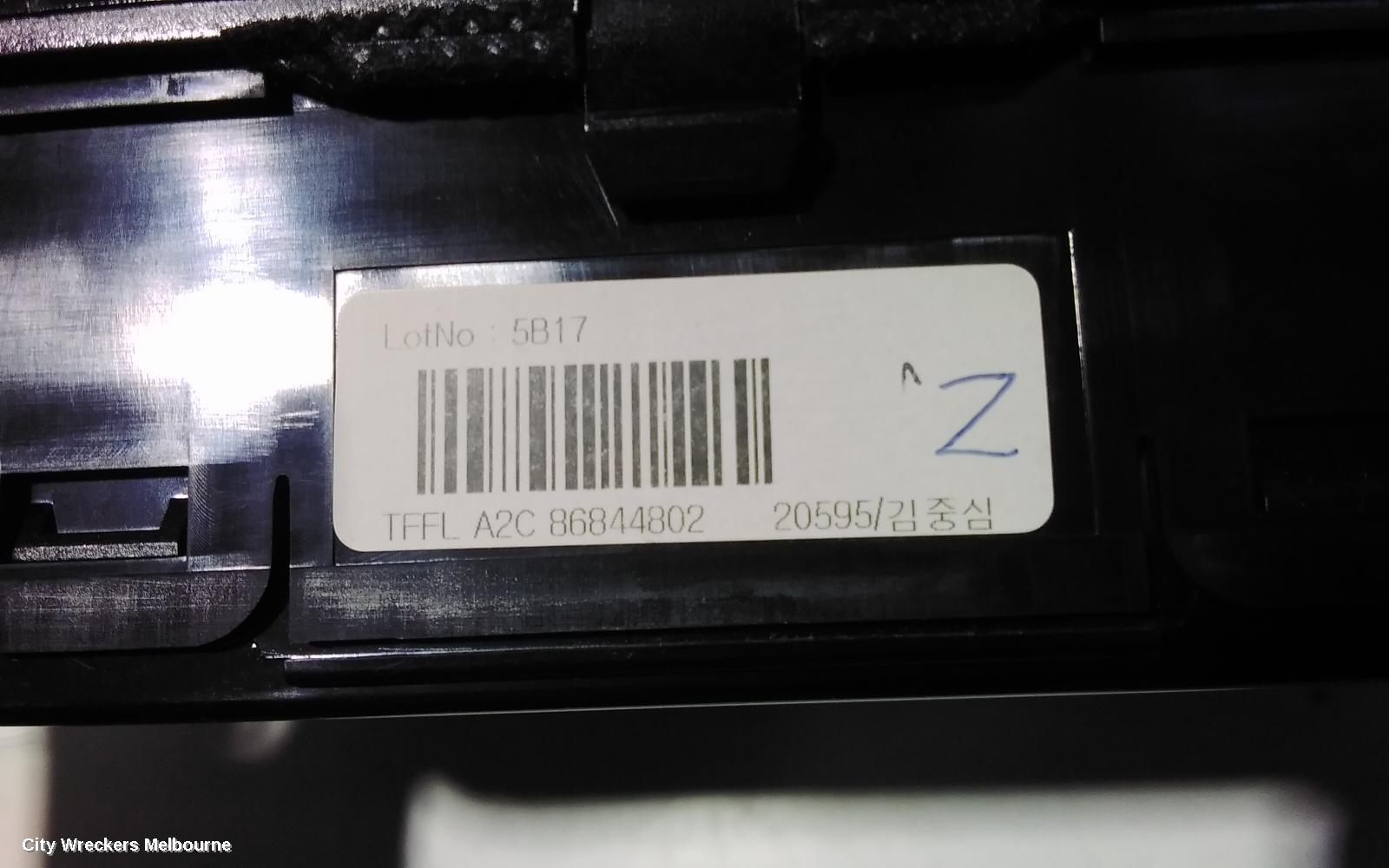 KIA OPTIMA HEATER/AC CONTROLS, TF, CLIMATE CONTROL TYPE, P/N 972502T480, 01/2011 - 10/2015
