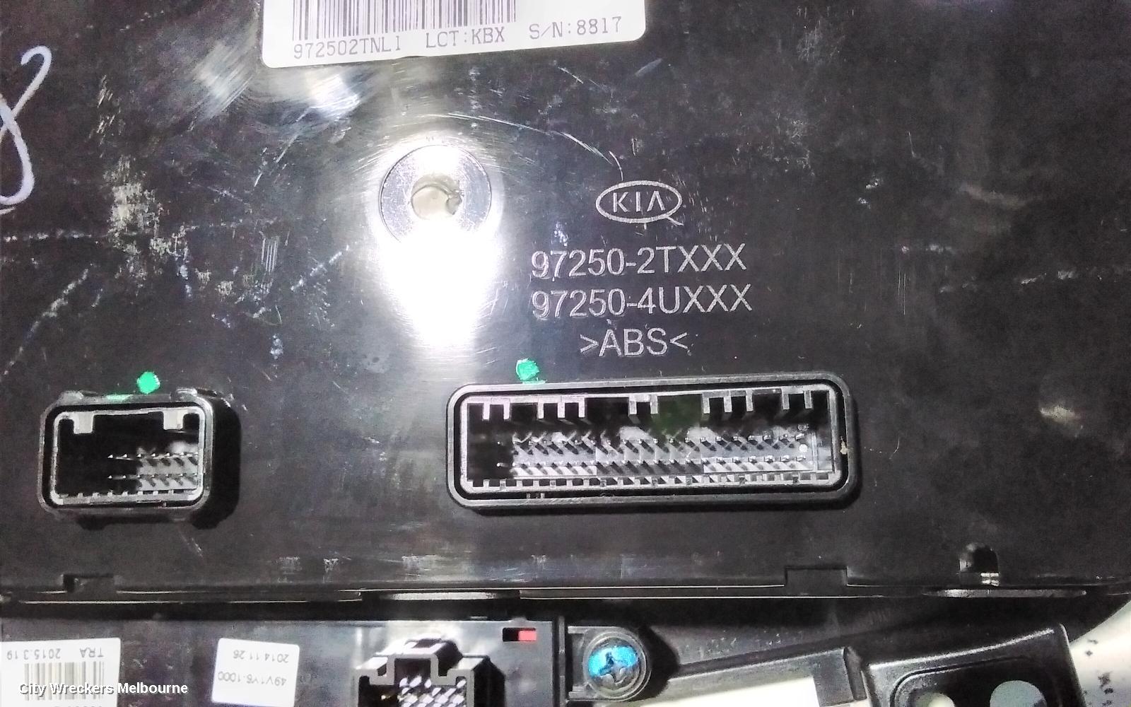 KIA OPTIMA HEATER/AC CONTROLS, TF, CLIMATE CONTROL TYPE, P/N 972502T480, 01/2011 - 10/2015