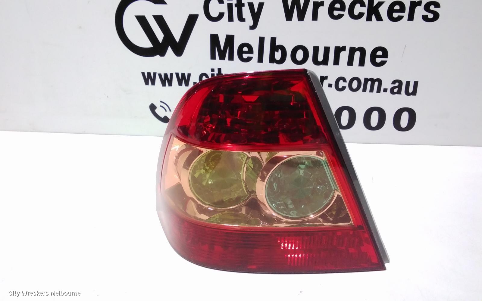 TOYOTA COROLLA LEFT TAILLIGHT, ZZE122, SEDAN, LENS# 02-91 FARBA, 04/2004 - 06/2007