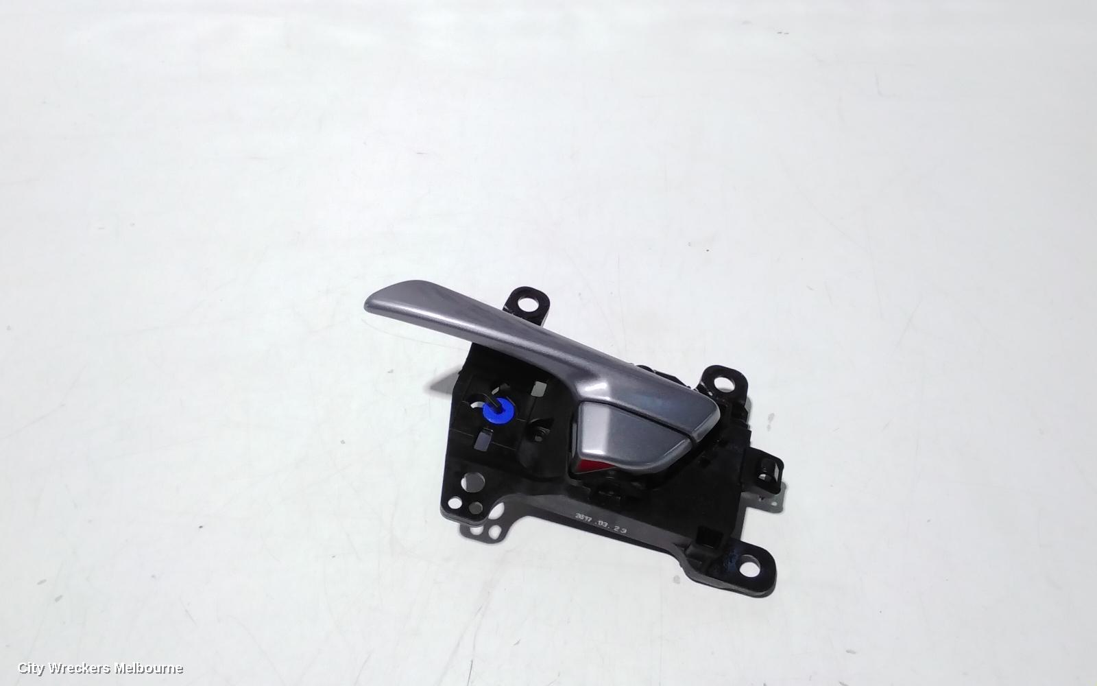 HYUNDAI TUCSON DOOR HANDLE, INNER, LH FRONT, DARK GREY, TL, 07/2015 - 01/2021