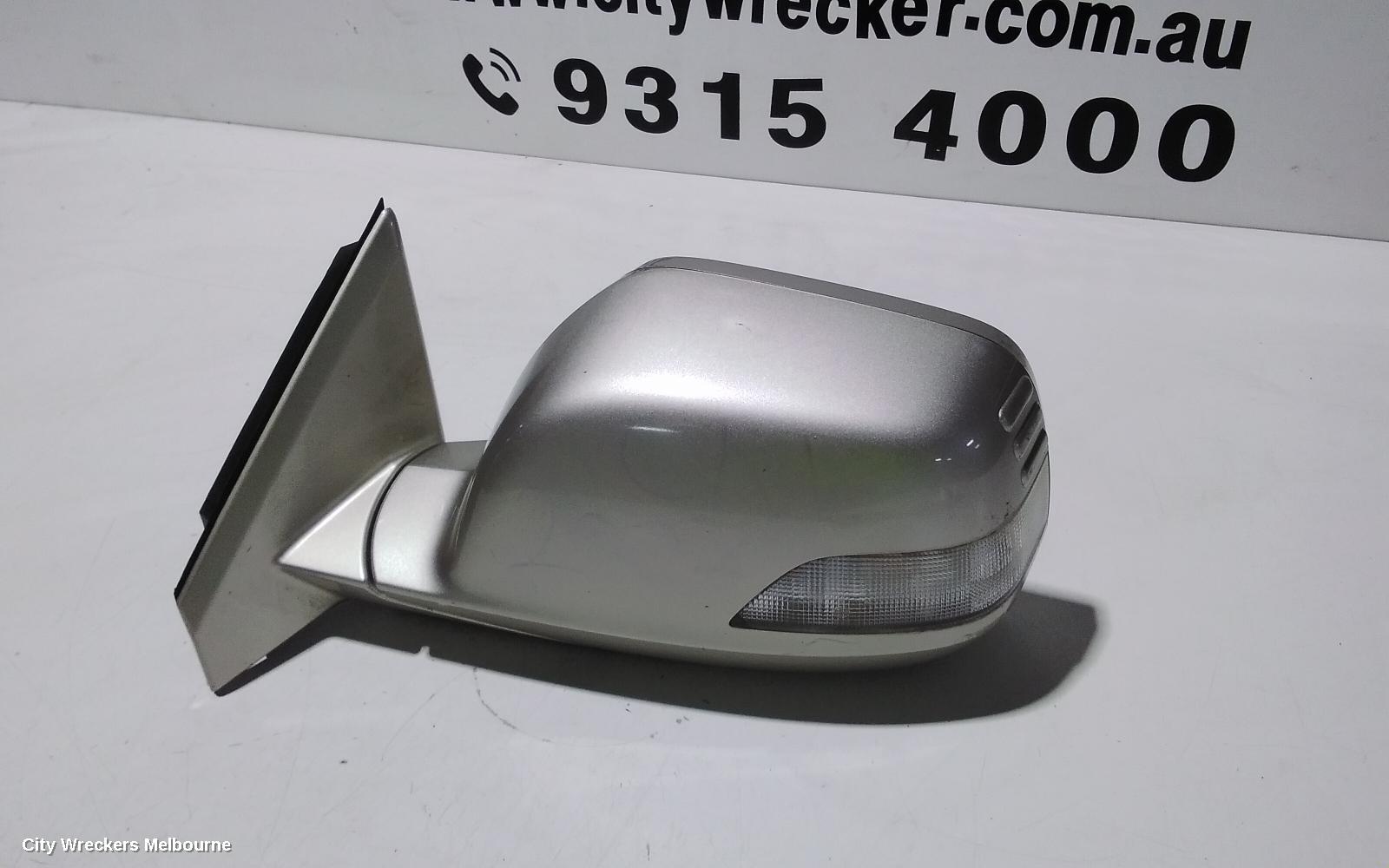 HONDA CRV LEFT DOOR MIRROR, RE, ELECT ADJ, POWER FOLD, COLOUR CODED, 03/2007 - 10/2012