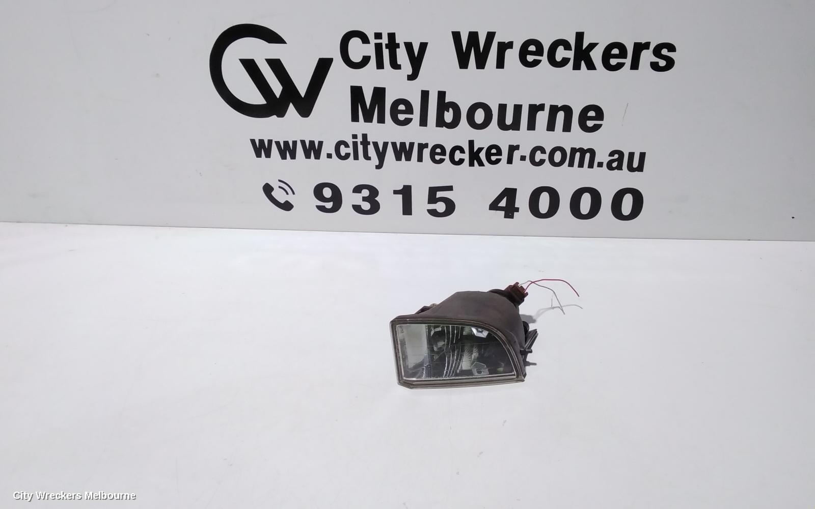 TOYOTA RAV4 RIGHT INDICATOR/FOG/SIDE, BUMPER FOGLAMP, ACA2#R, ROUND TYPE, 07/2003 - 10/2005