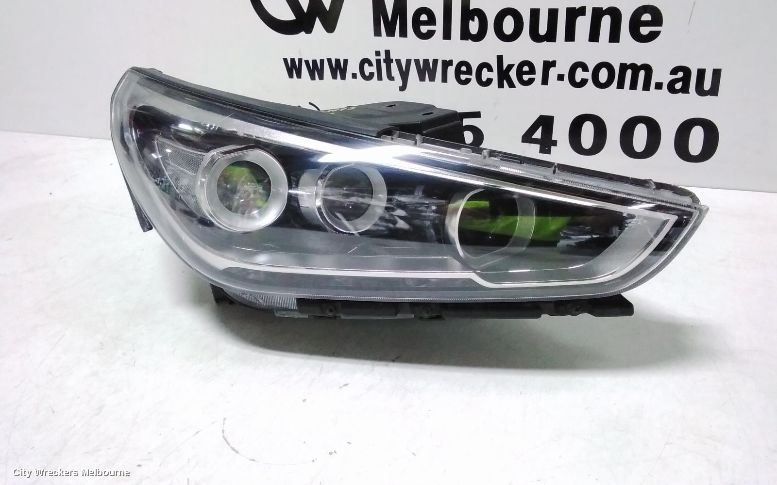 HYUNDAI I30 RIGHT HEADLAMP, PD, HATCH (S. KOREA VIN KMHH), SR PREMIUM, LED TYPE, 03/2017 - 07/2020