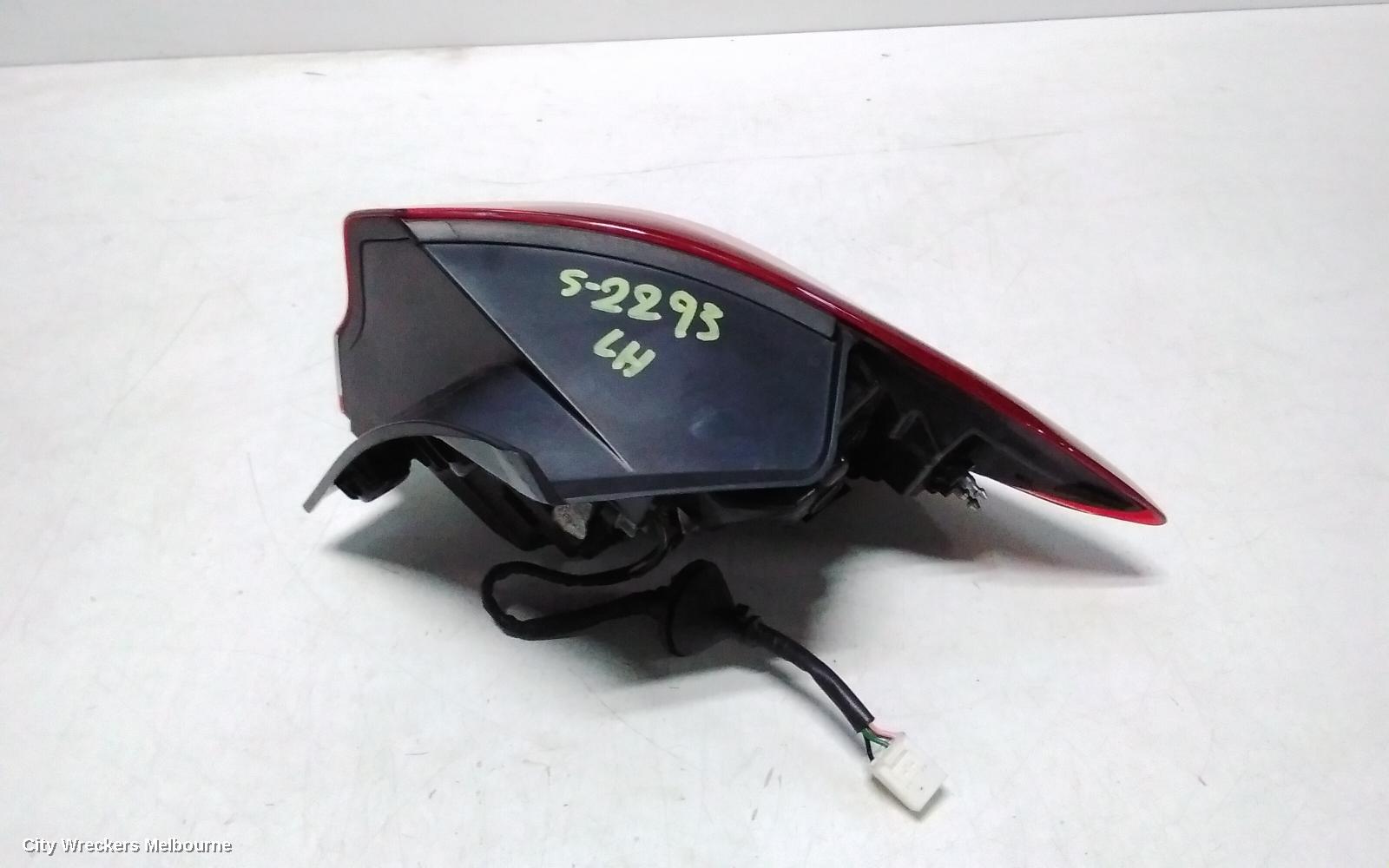 HYUNDAI I30 LEFT TAILLIGHT, IN BODY, PD, LED TYPE, HATCH (S.KOREA VIN KMHH), GO/ACTIVE/ELITE/SR, 03/2017 - 12/2023