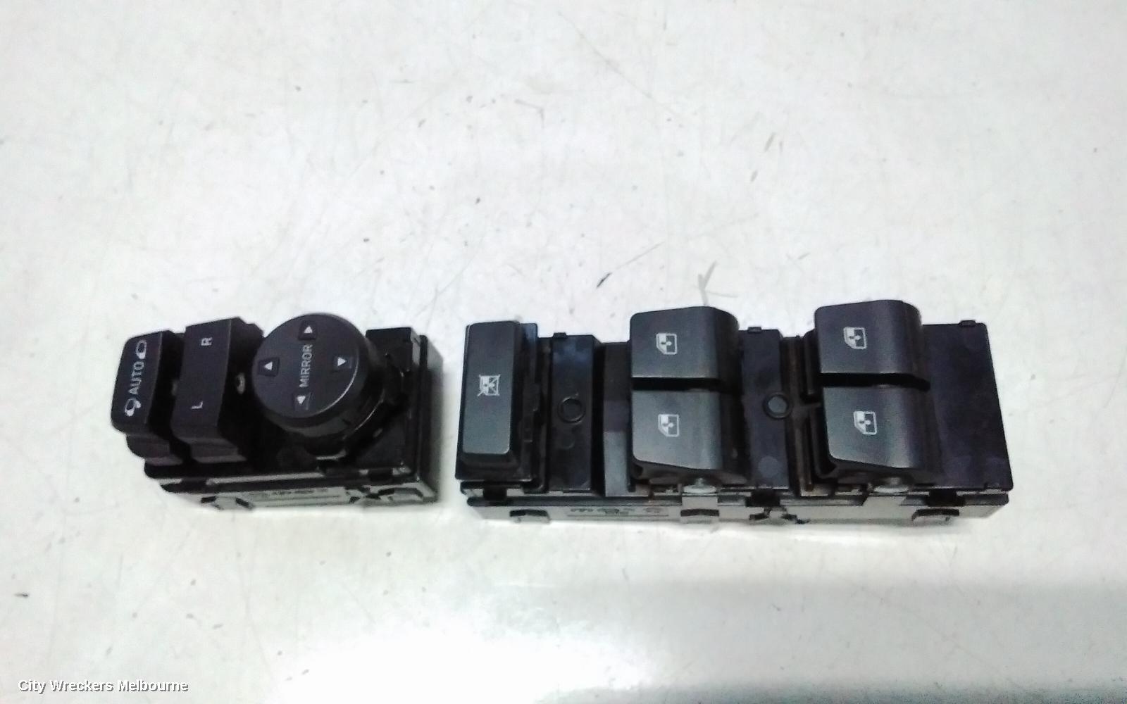 HYUNDAI I30 PWR DR WIND SWITCH, RH FRONT (MASTER SWITCH), PD, NON AUTO DOWN ON ALL SIDE TYPE, 03/2017 ONWARDS