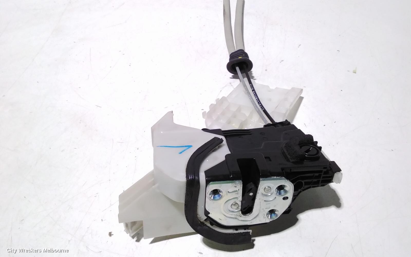 HYUNDAI SANTA FE DOOR/BOOT/GATE LOCK, LEFT REAR DOOR LOCK, TM, 03/2018 ONWARDS