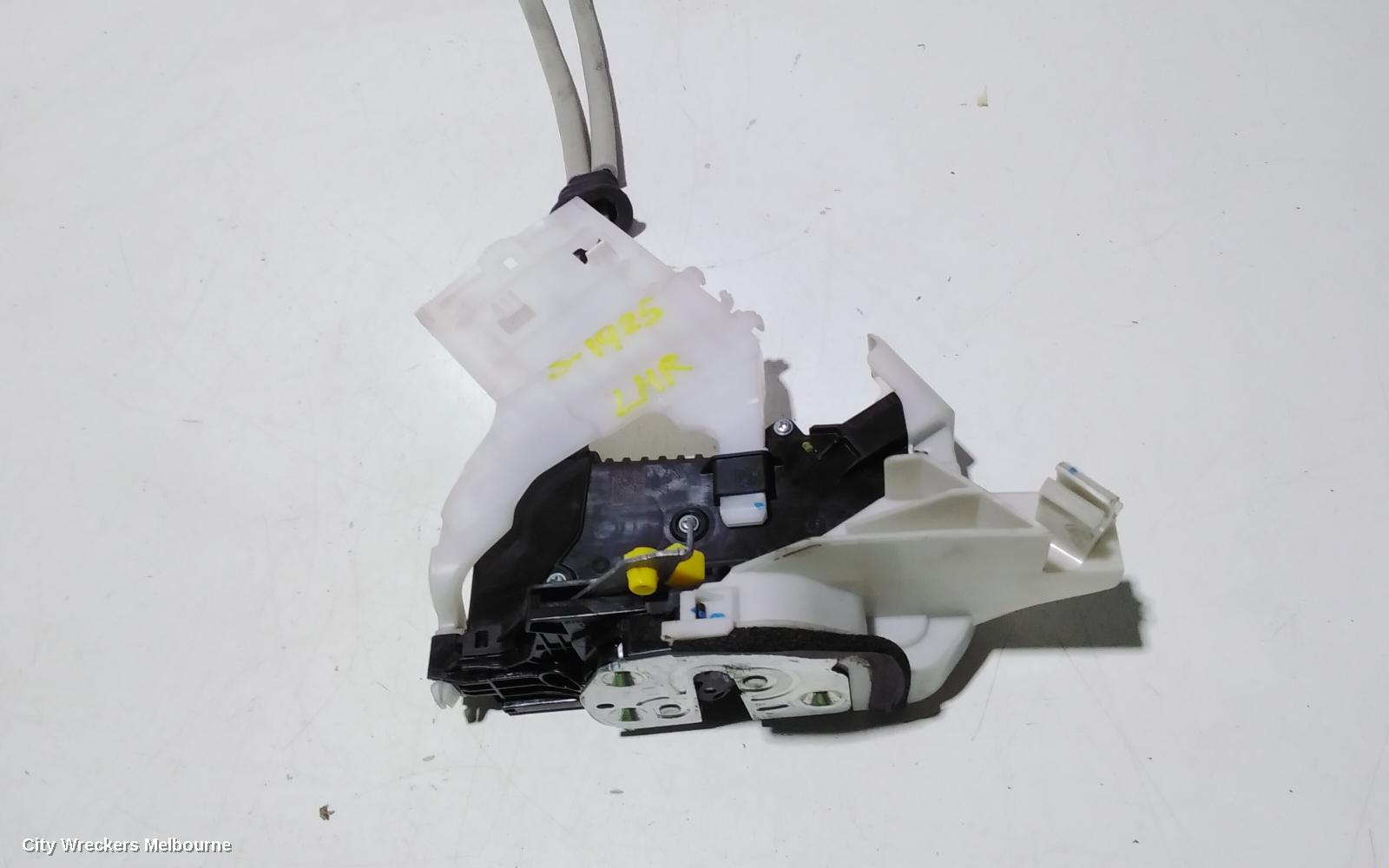 HYUNDAI SANTA FE DOOR/BOOT/GATE LOCK, LEFT REAR DOOR LOCK, TM, 03/2018 ONWARDS