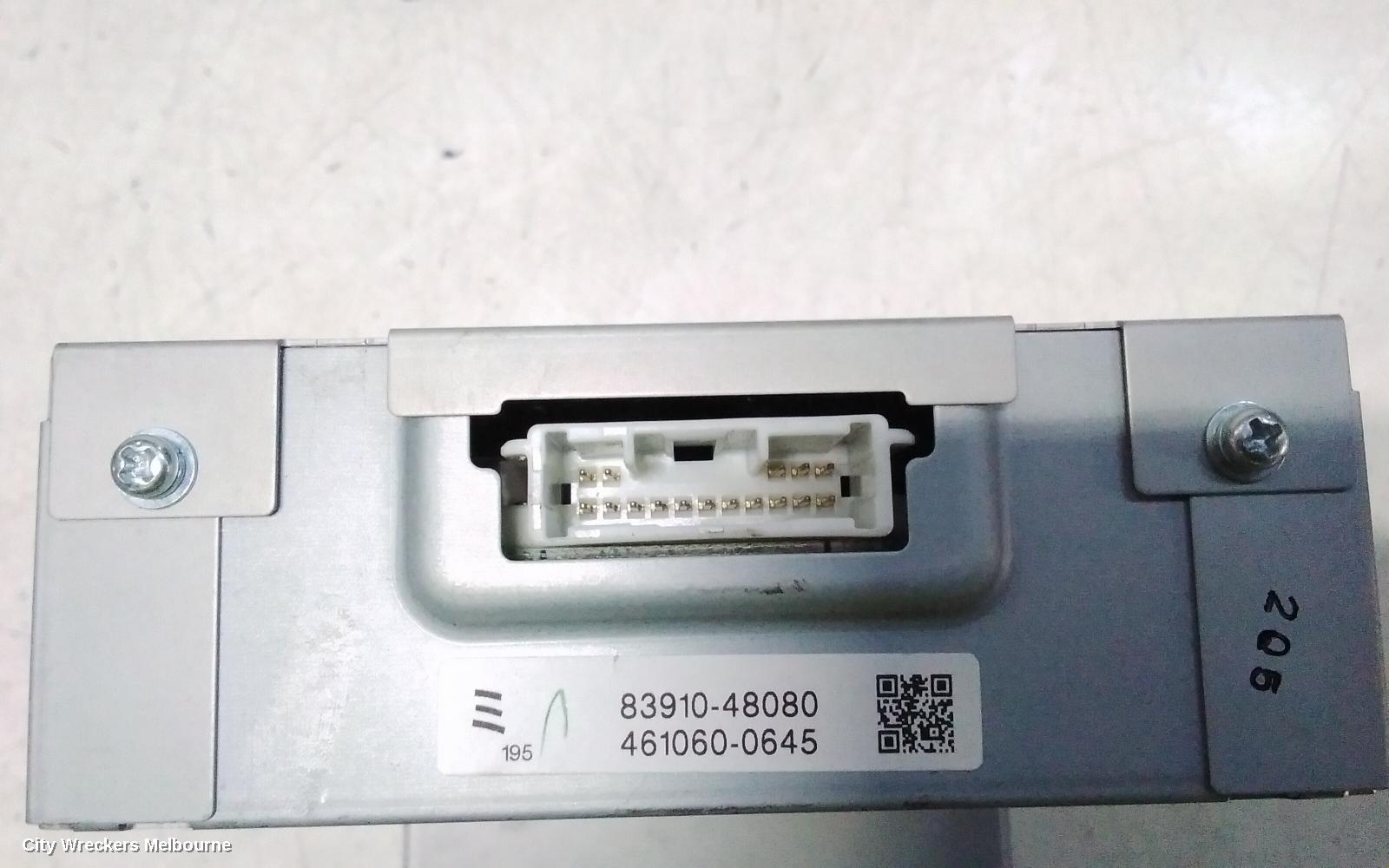 TOYOTA KLUGER RADIO/CD/DVD/SAT/TV, DVD PLAYER, GSU40-GSU45, 05/2007 - 02/2014