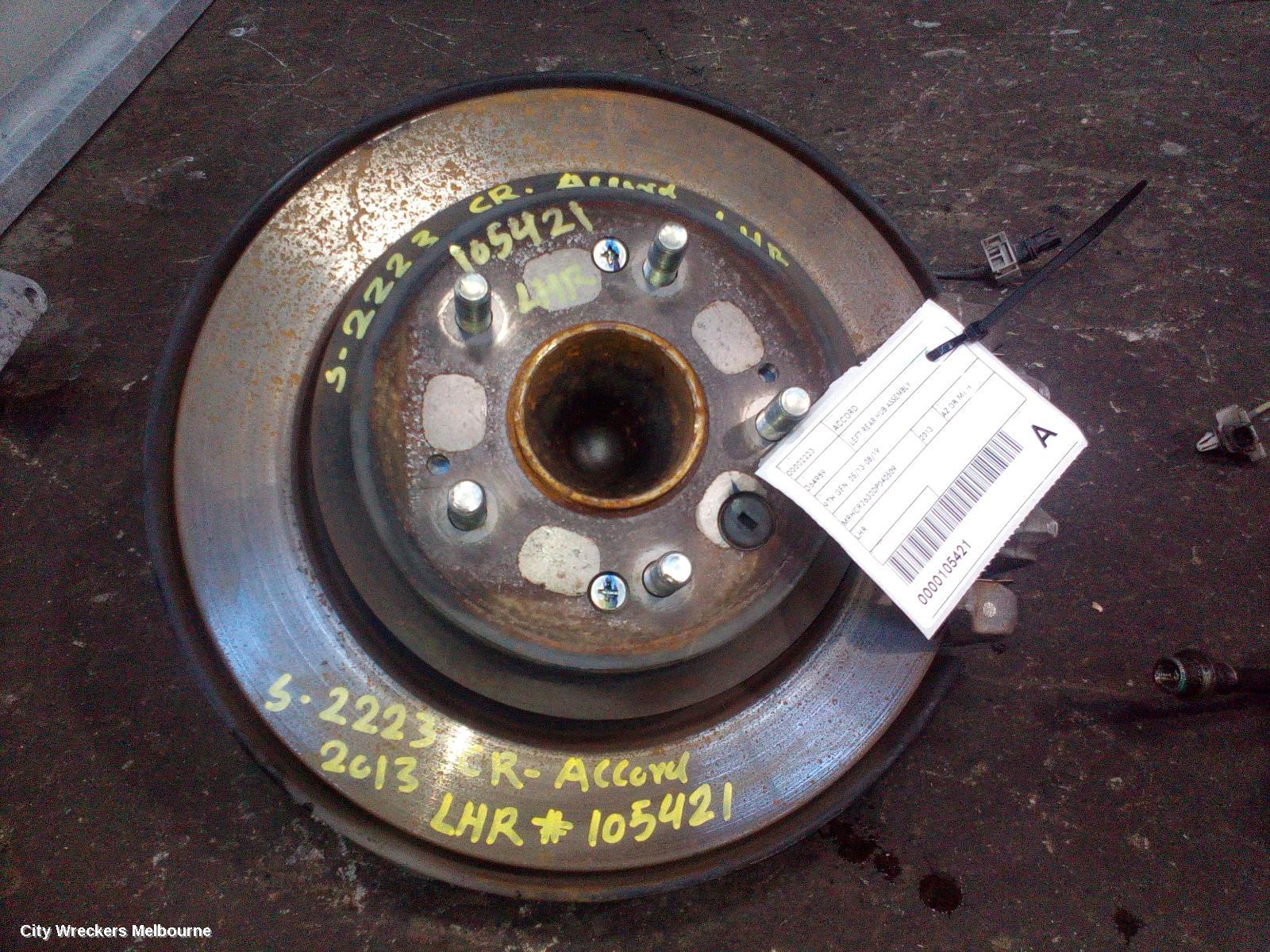 HONDA ACCORD LEFT REAR HUB ASSEMBLY, 9TH GEN, 05/2013 - 08/2019