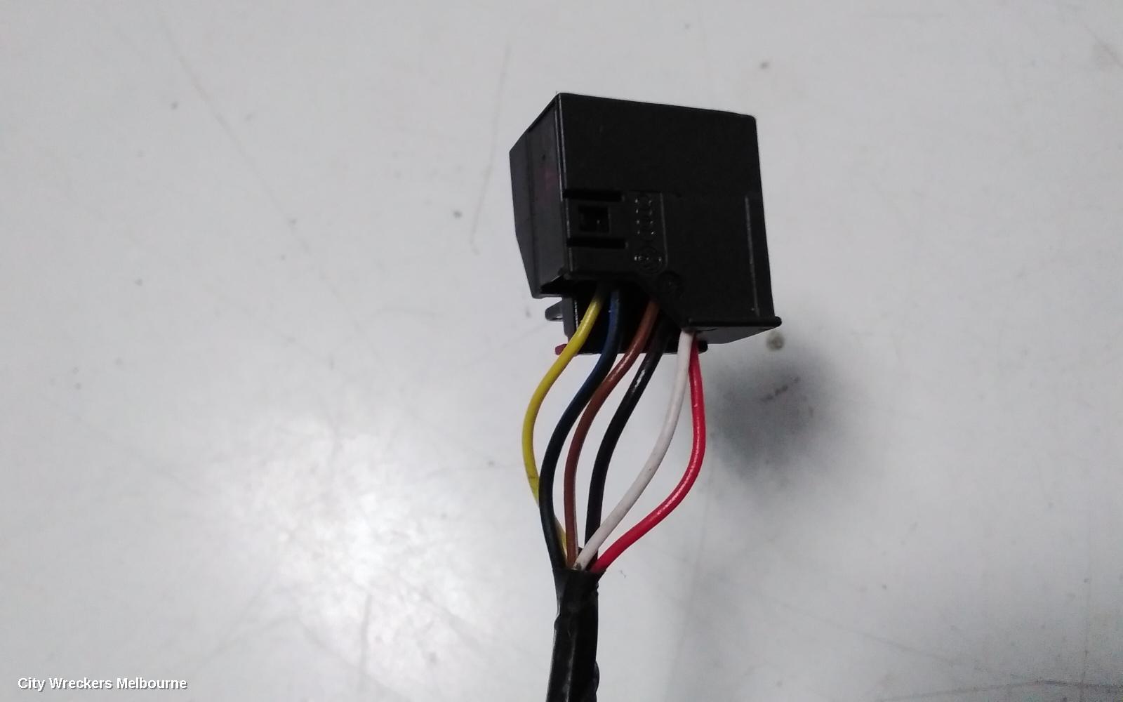 AUDI A3 LEFT DOOR MIRROR, 8V, A3, SEDAN, MANUAL FOLD, NON LANE CHANGE ASSIST TYPE (6XC/7Y0), 11/2013 - 10/2020