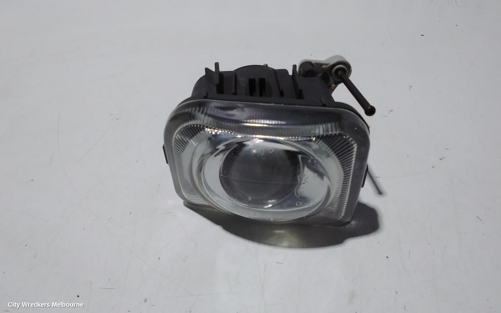 SUBARU LIBERTY RIGHT INDICATOR/FOG/SIDE, BUMPER FOGLAMP, 4TH GEN, 09/2003 - 06/2006