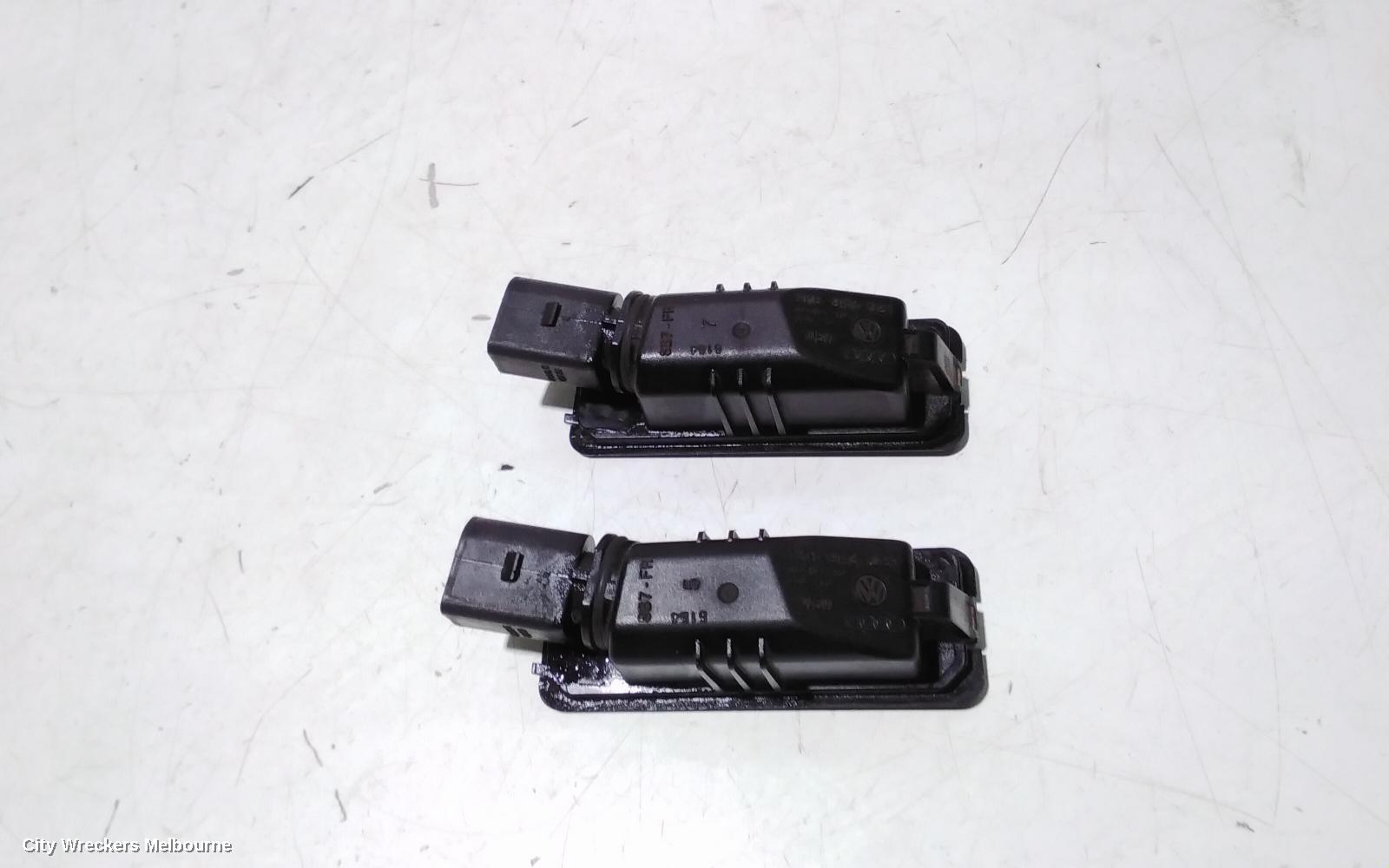 VOLKSWAGEN POLO NUMBER PLATE LAMP, 6R, 05/2010 - 09/2017