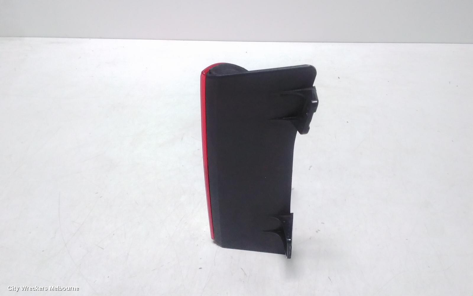 MERCEDES VITO LEFT TAILLIGHT, UPPER TAILGATE, 639, 04/2004 - 02/2015