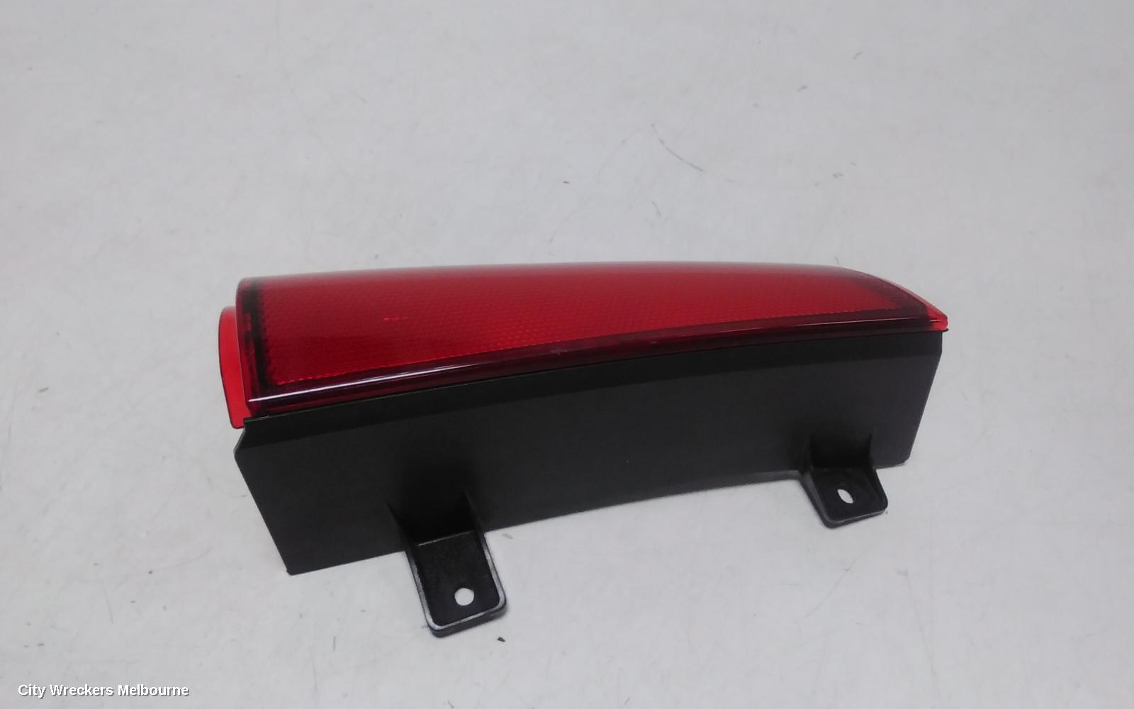 MERCEDES VITO LEFT TAILLIGHT, UPPER TAILGATE, 639, 04/2004 - 02/2015