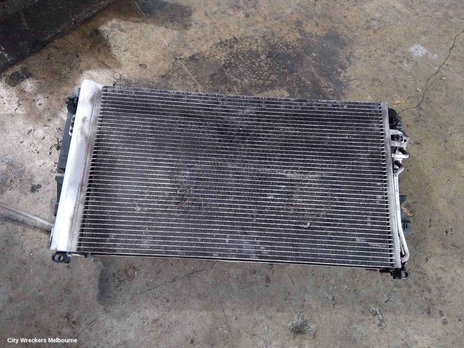 MERCEDES VITO A/C CONDENSER, 639, 2.1, DIESEL, 04/2004 - 02/2015