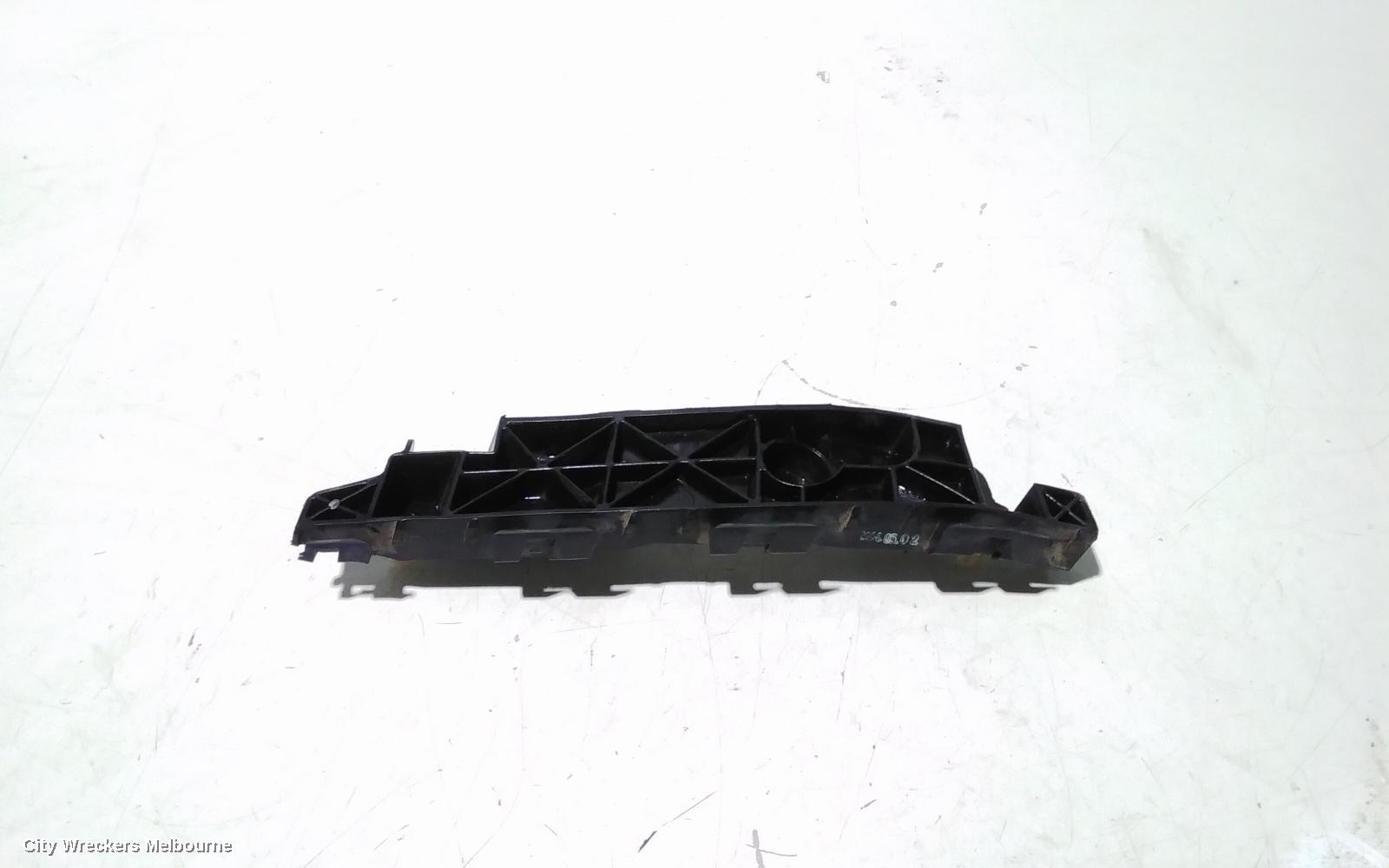 HYUNDAI IX35, LM SERIES 11/2009 - 01/2016, RHF BAR SLIDE: 105451