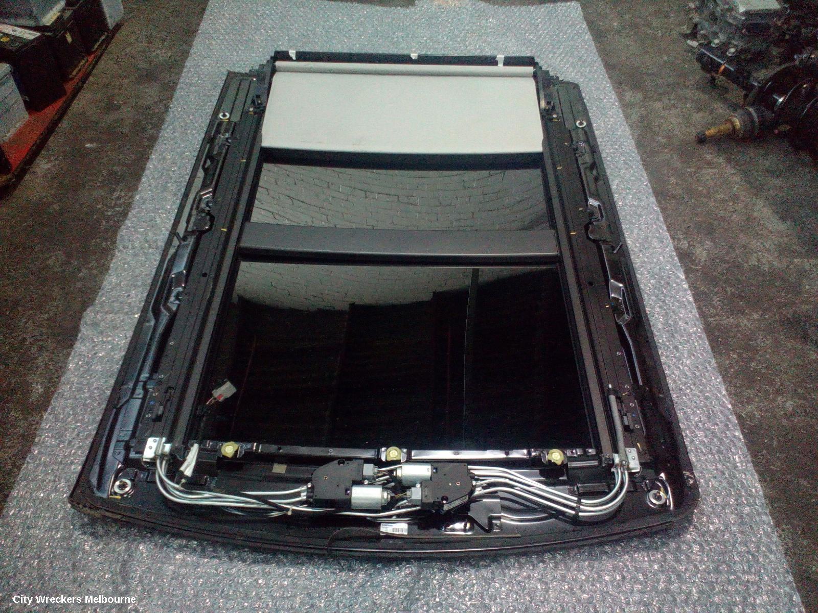 LAND ROVER RANGEROVER SPORT ROOF GLASS/SUNROOF/T, SUNROOF, L494, 12/2013 - 04/2022