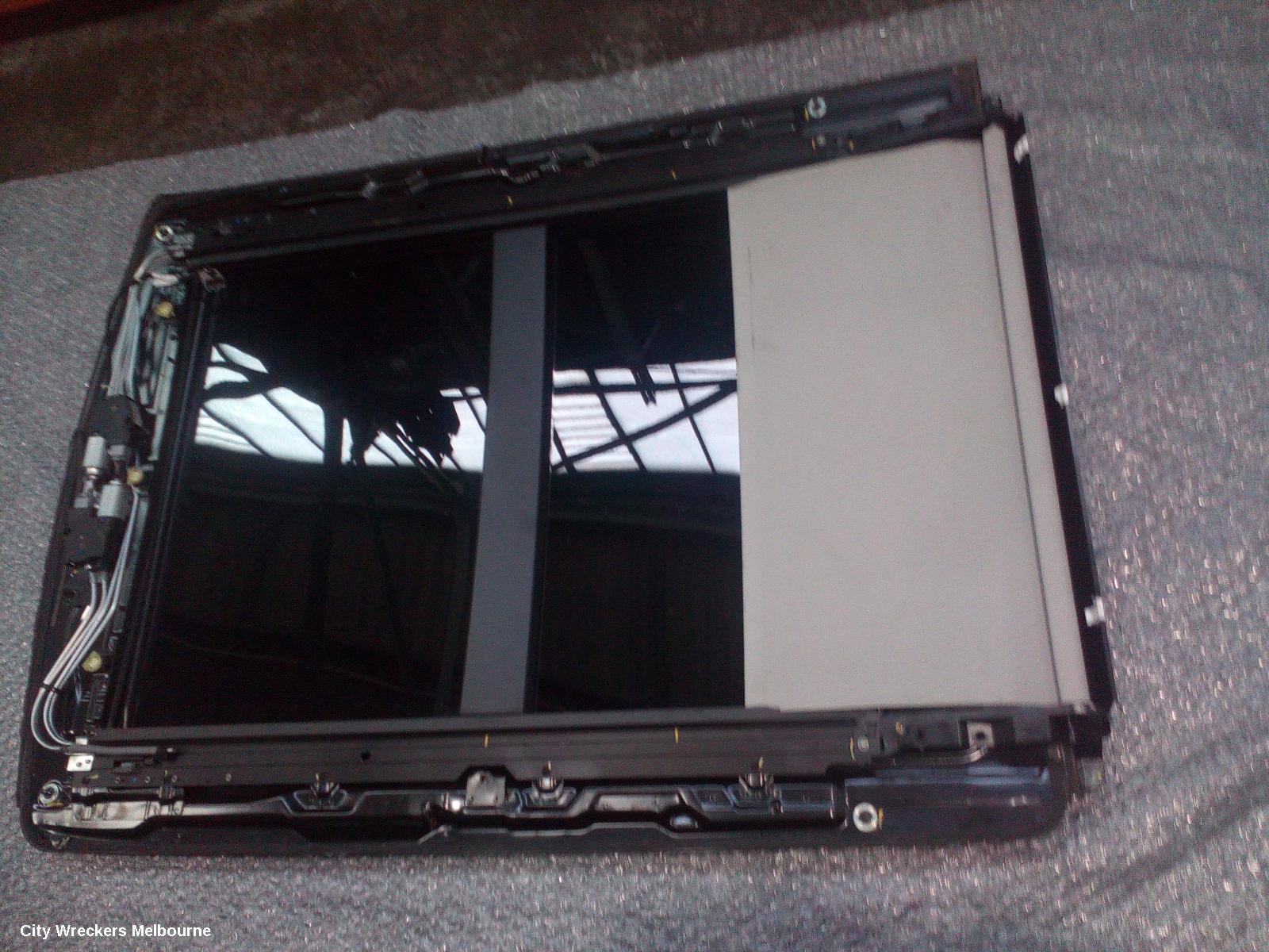 LAND ROVER RANGEROVER SPORT ROOF GLASS/SUNROOF/T, SUNROOF, L494, 12/2013 - 04/2022