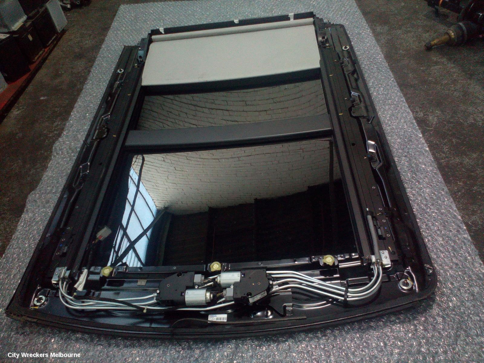 LAND ROVER RANGEROVER SPORT ROOF GLASS/SUNROOF/T, SUNROOF, L494, 12/2013 - 04/2022