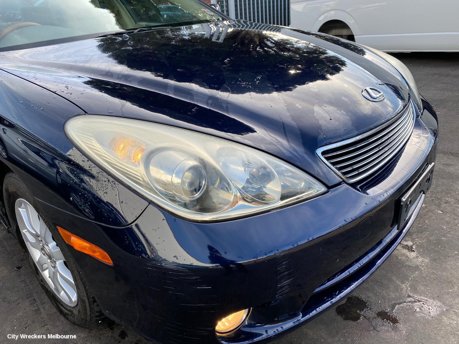 LEXUS ES300 (92-05) LEFT GUARD, MCV30, 10/2001 - 12/2005
