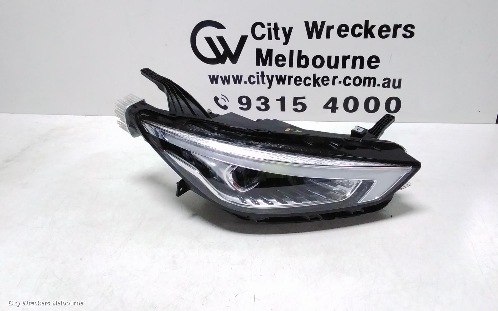 MG ZS RIGHT HEADLAMP, AZS1, ZST TYPE, LED TYPE, 06/2022 ONWARDS