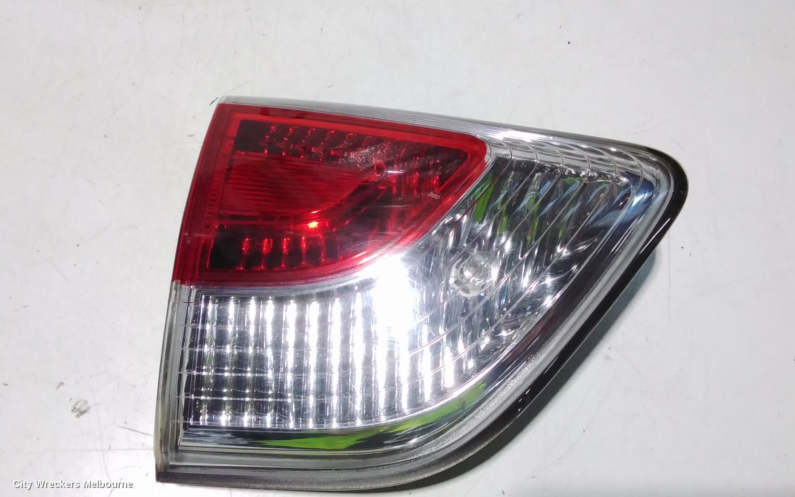 NISSAN PATHFINDER REAR GARNISH, TAILGATE LAMP (LH SIDE), R52, 06/2013 - 11/2016