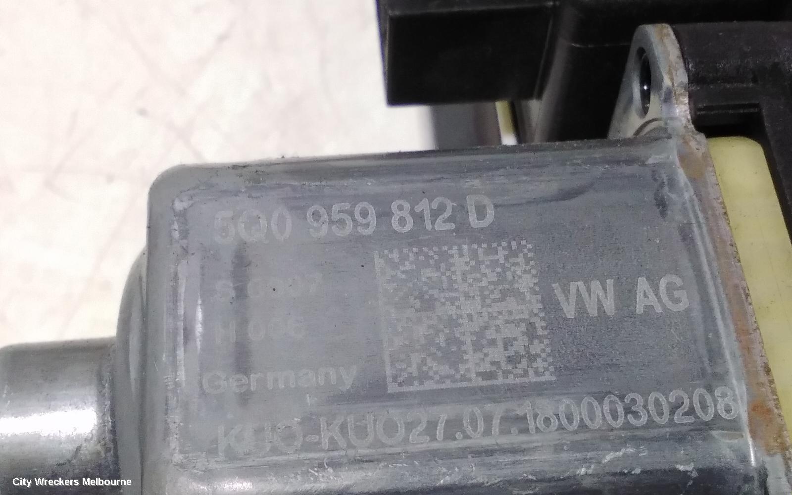 VOLKSWAGEN GOLF RIGHT REAR WND REG/MOTOR, GEN 7, 12/2012 - 08/2020