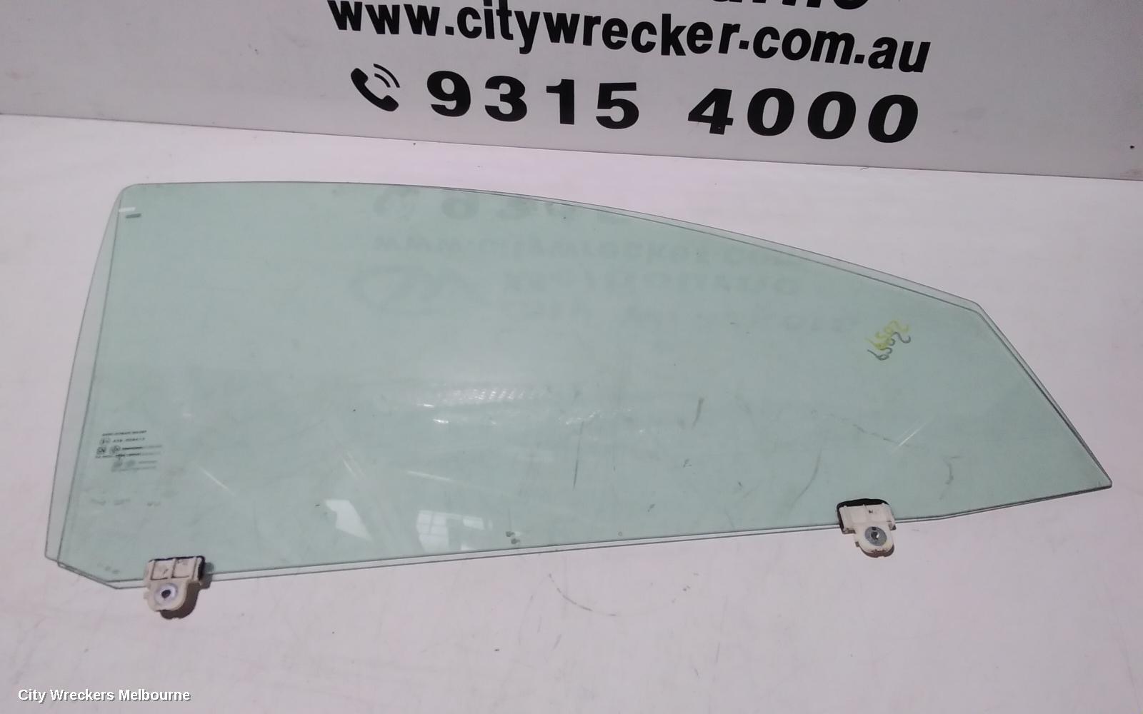 MITSUBISHI PAJERO RIGHT FRONT DOOR WINDOW, QE, PAJERO SPORT, 10/2015 ONWARDS