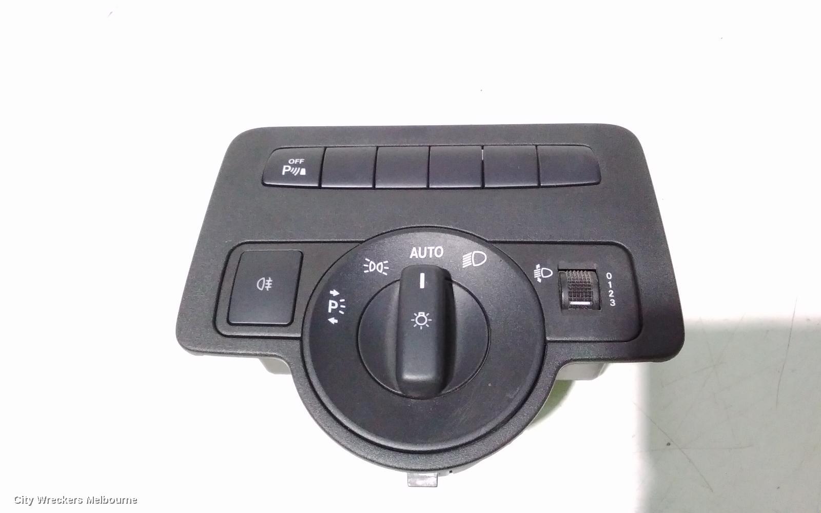 MERCEDES VITO COMBINATION SWITCH, 447, HEADLAMP SWITCH, 03/2015 ONWARDS