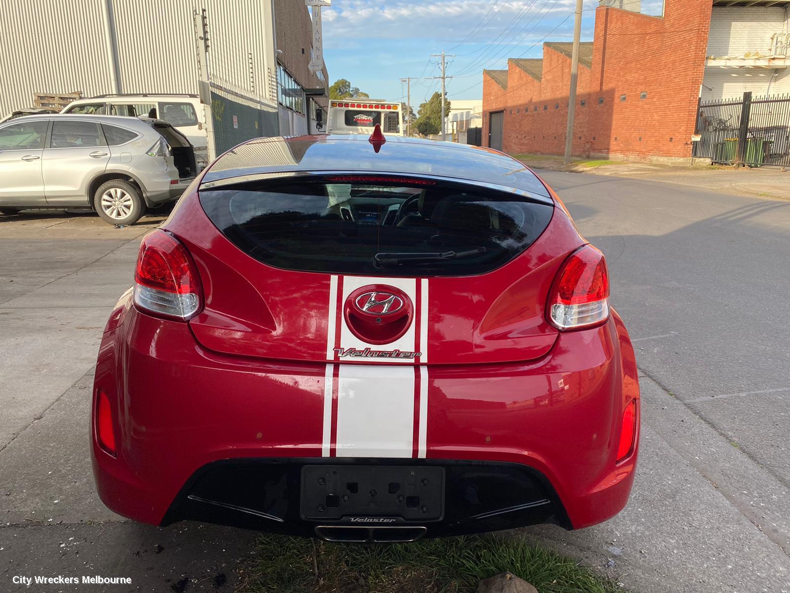 HYUNDAI VELOSTER LEFT REAR DOOR/SLIDING, FS, 02/2011 - 02/2018