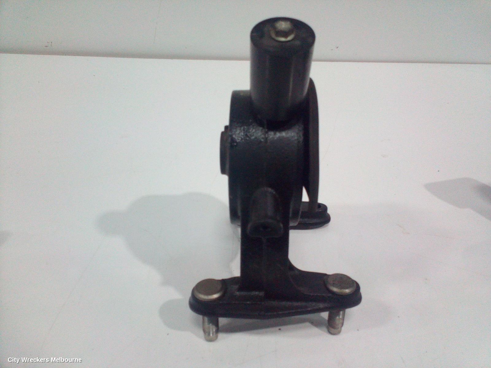TOYOTA RAV4 MOUNT, XA40, 12/2012 - 12/2018