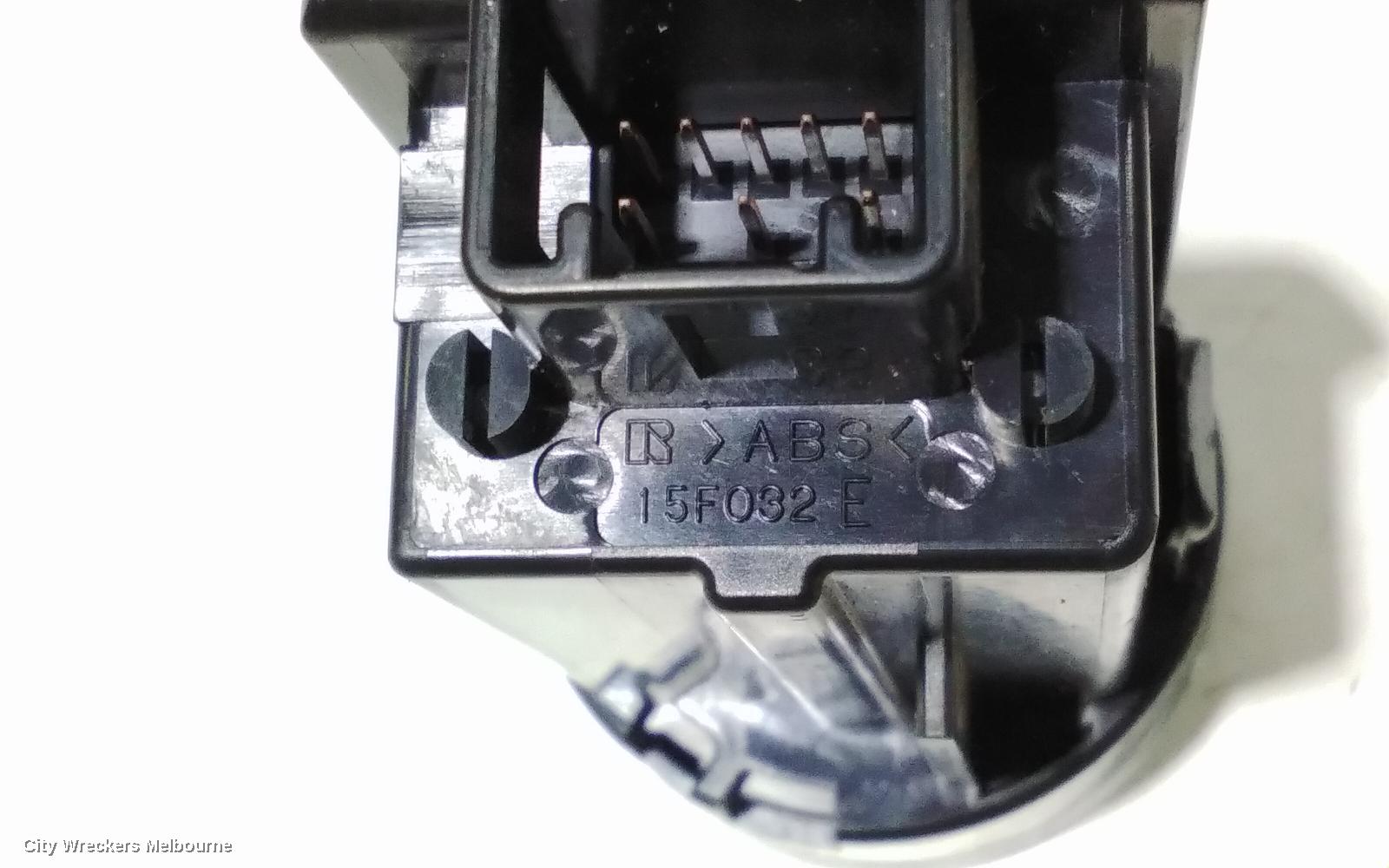 TOYOTA RAV4, XA40, 12/2012 - 12/2018, PUSH START BUTTON : 105746