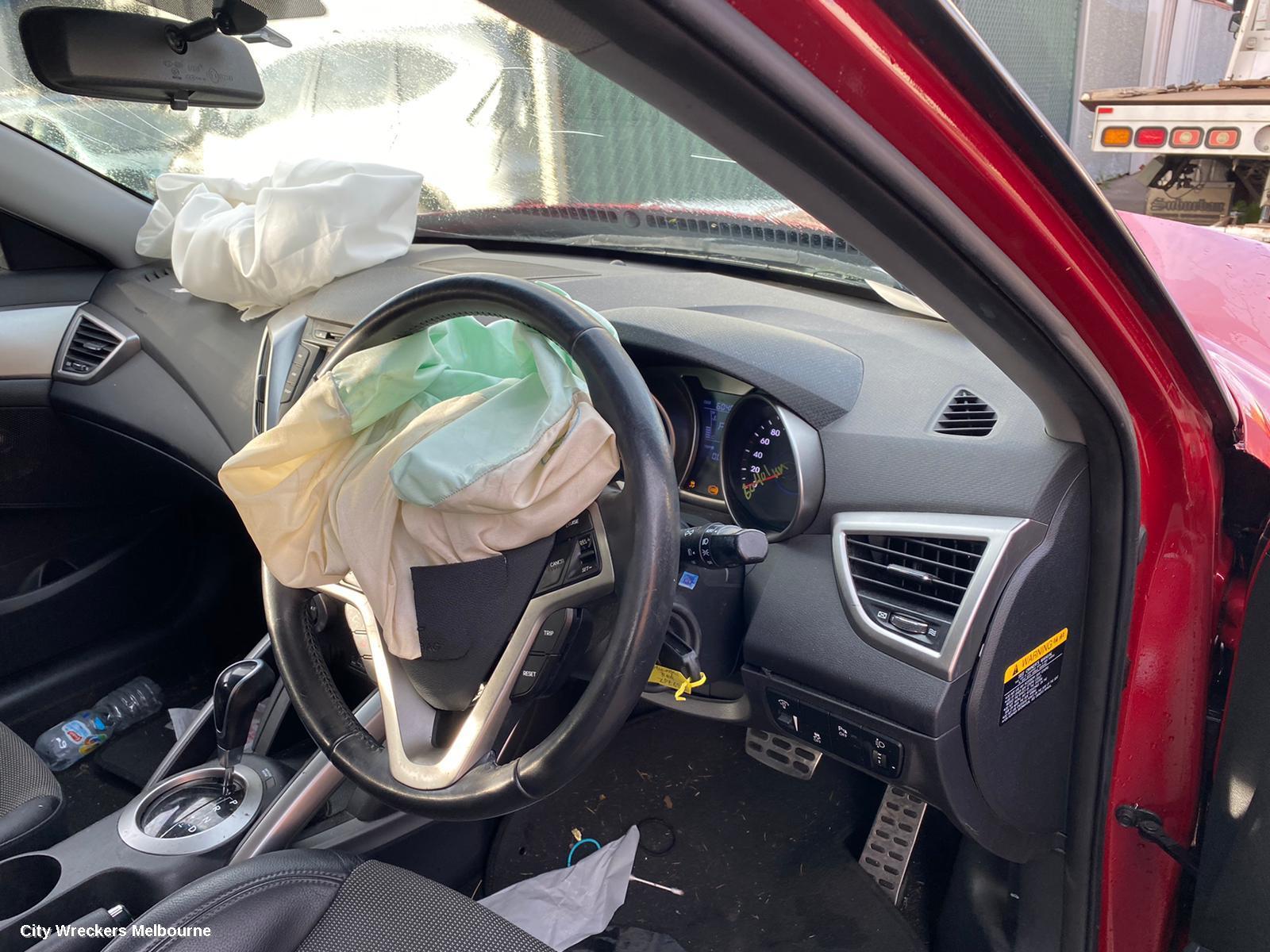 HYUNDAI VELOSTER LEFT REAR DOOR/SLIDING, FS, 02/2011 - 02/2018