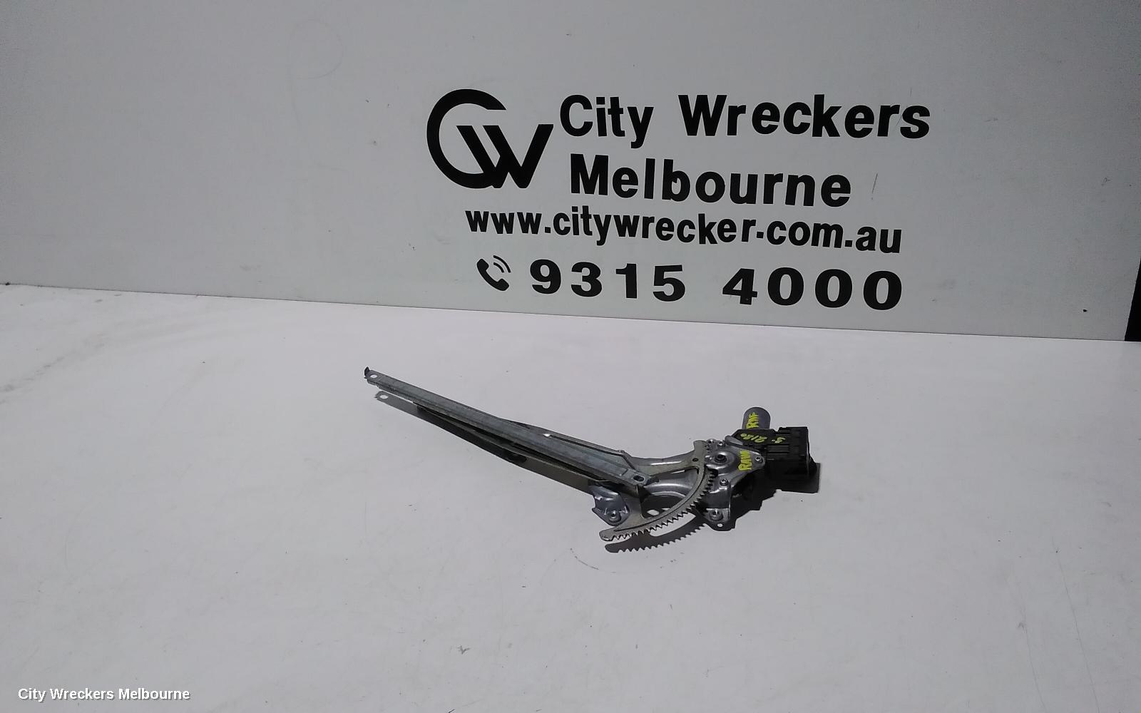 TOYOTA RAV4 RIGHT FRONT WINDOW REG/MOTOR, XA40, 12/2012 - 11/2018